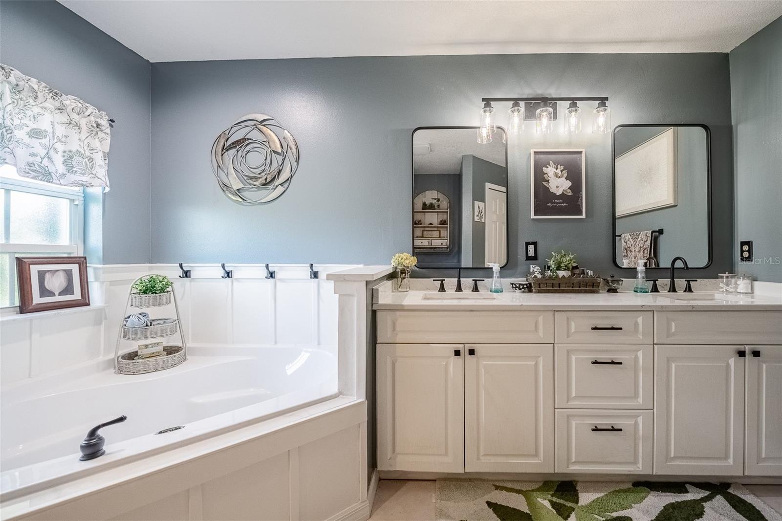 INDIAN LAKE ESTATES - Residential