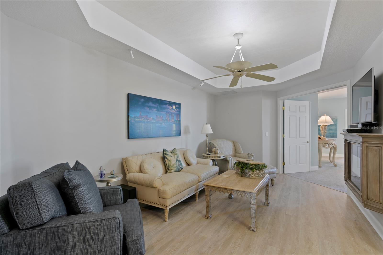 VINOY PLACE CONDO - Residential