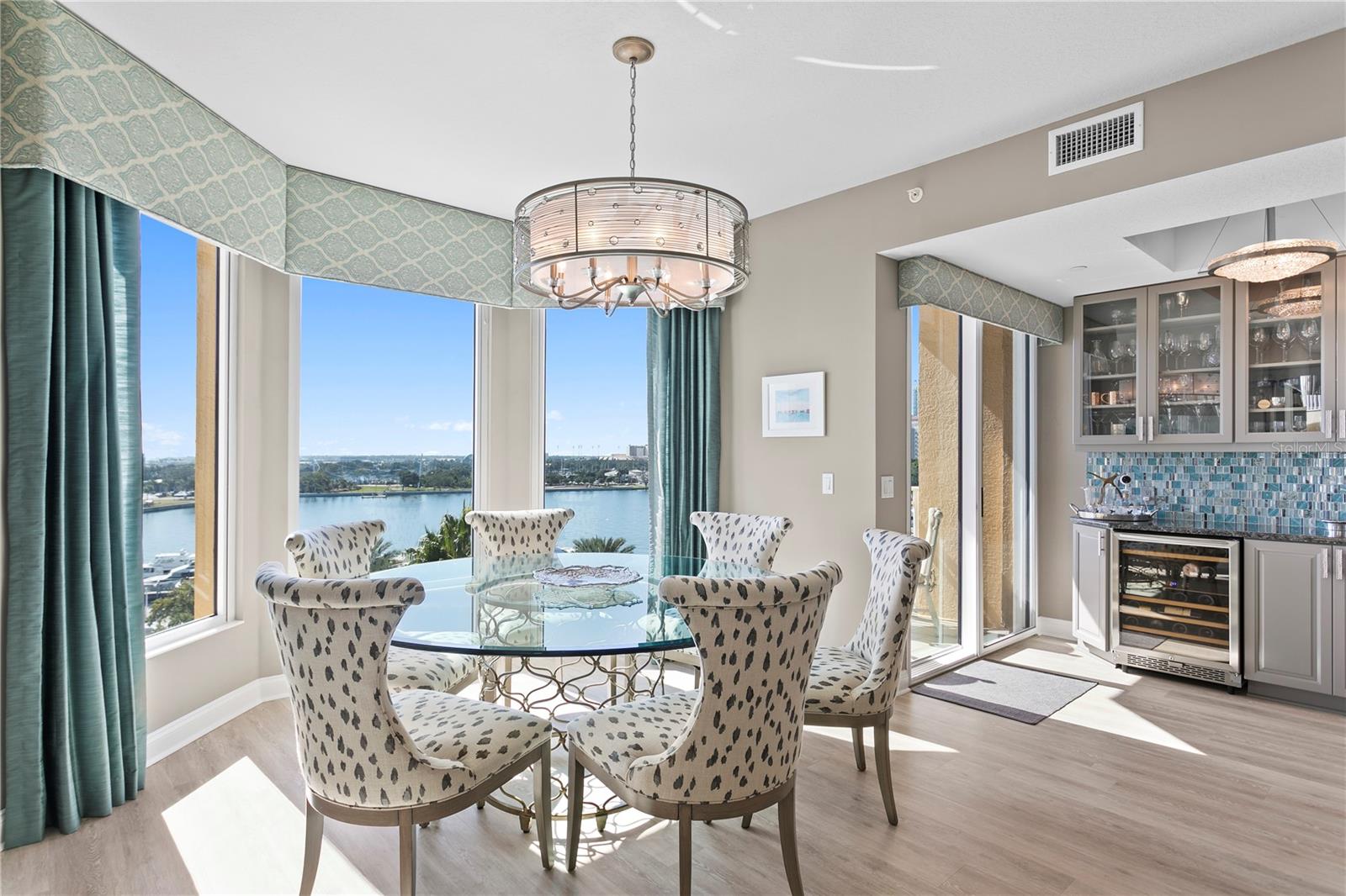 VINOY PLACE CONDO - Residential