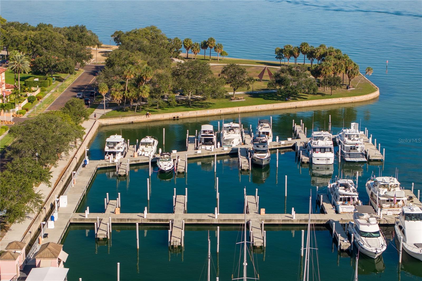 VINOY PLACE CONDO - Residential