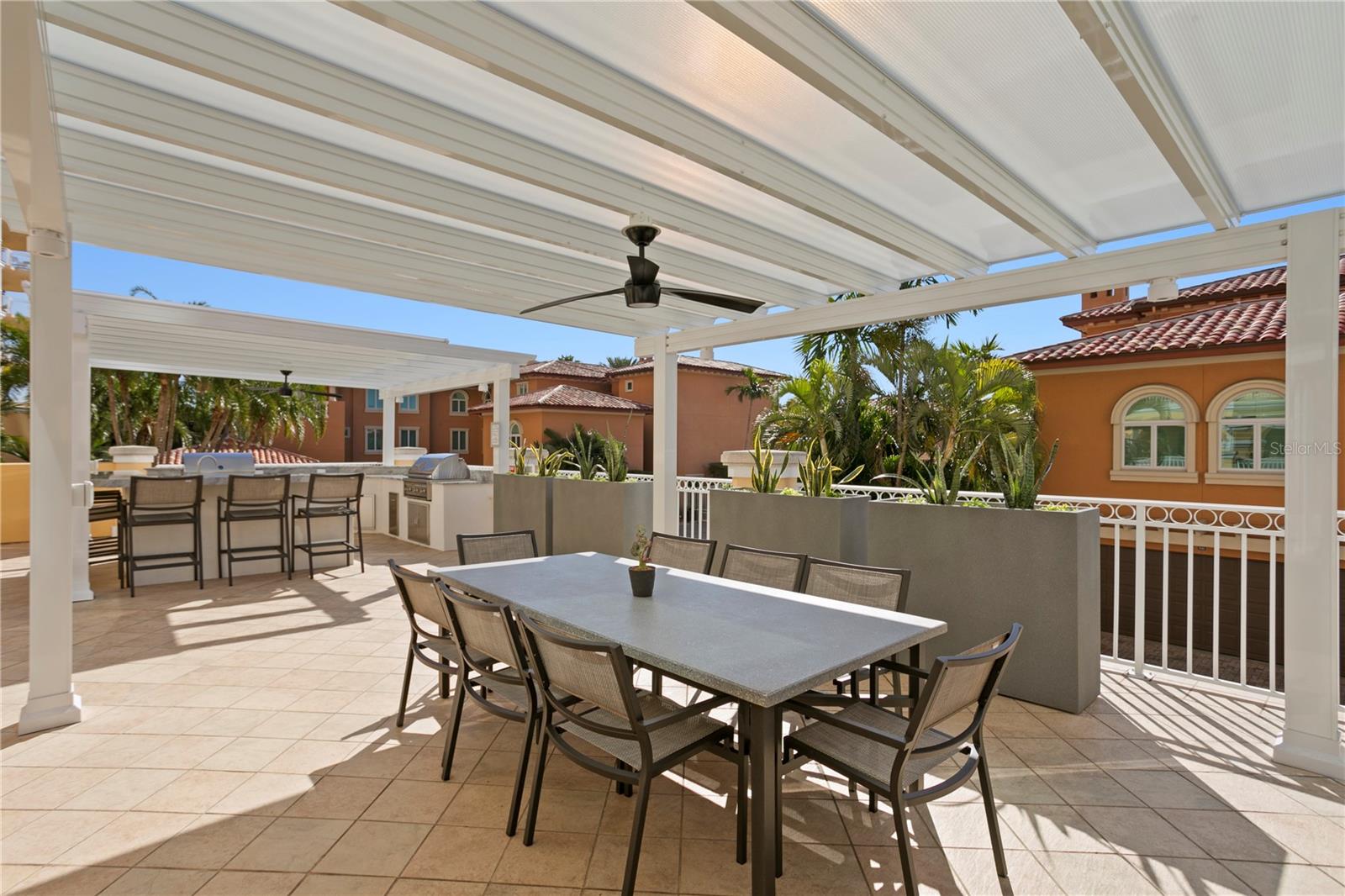 VINOY PLACE CONDO - Residential