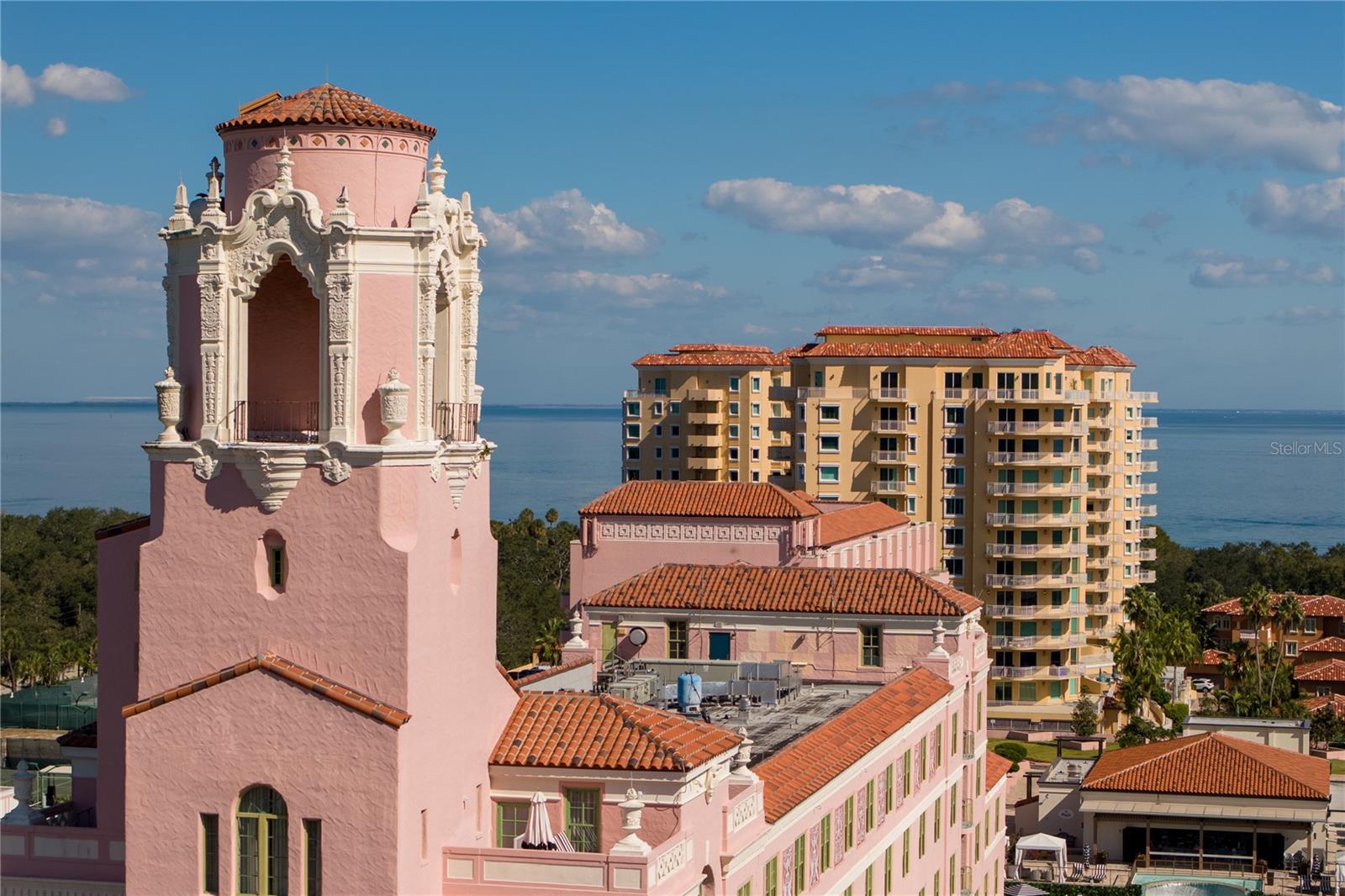 VINOY PLACE CONDO - Residential