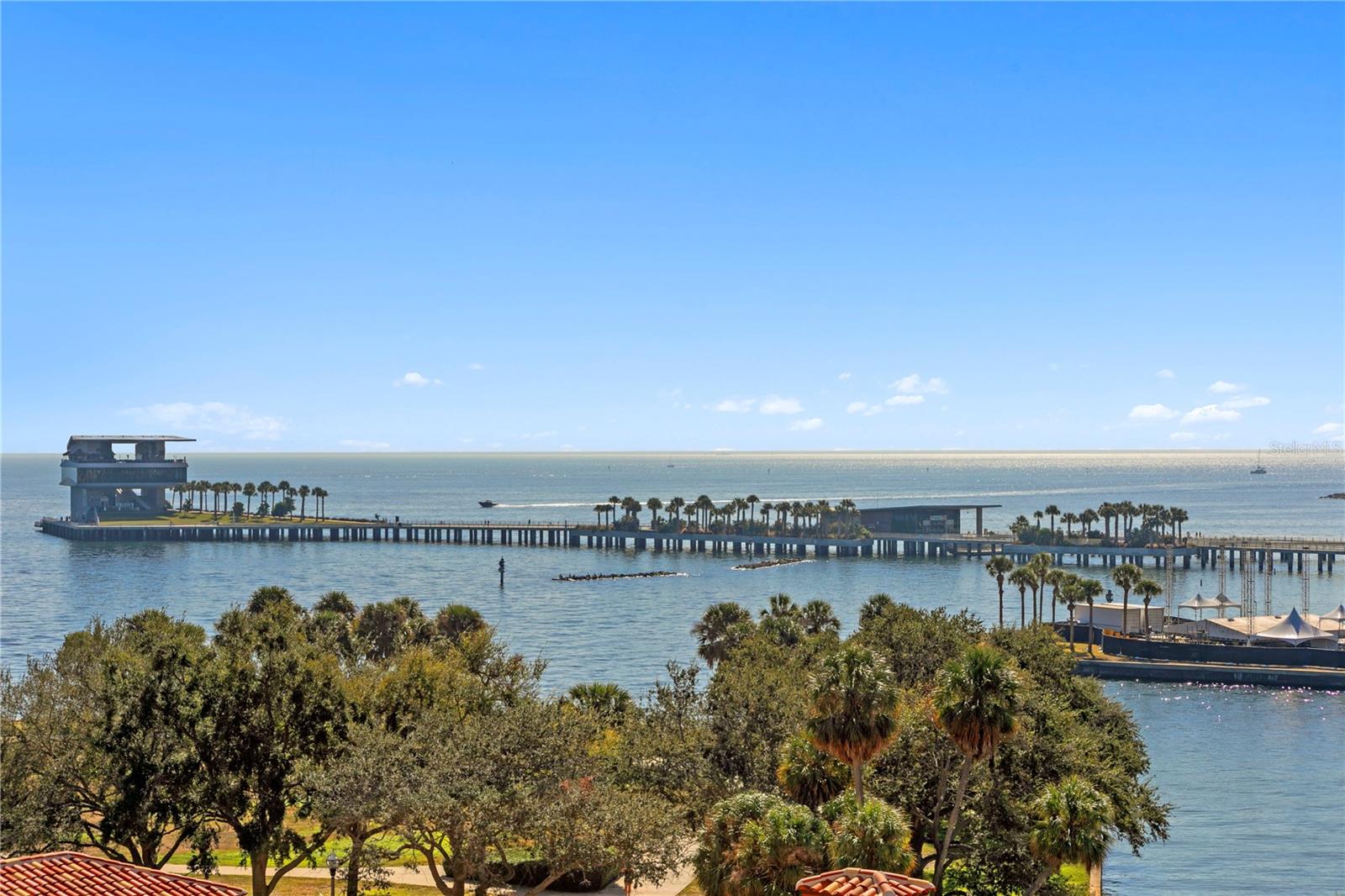 VINOY PLACE CONDO - Residential