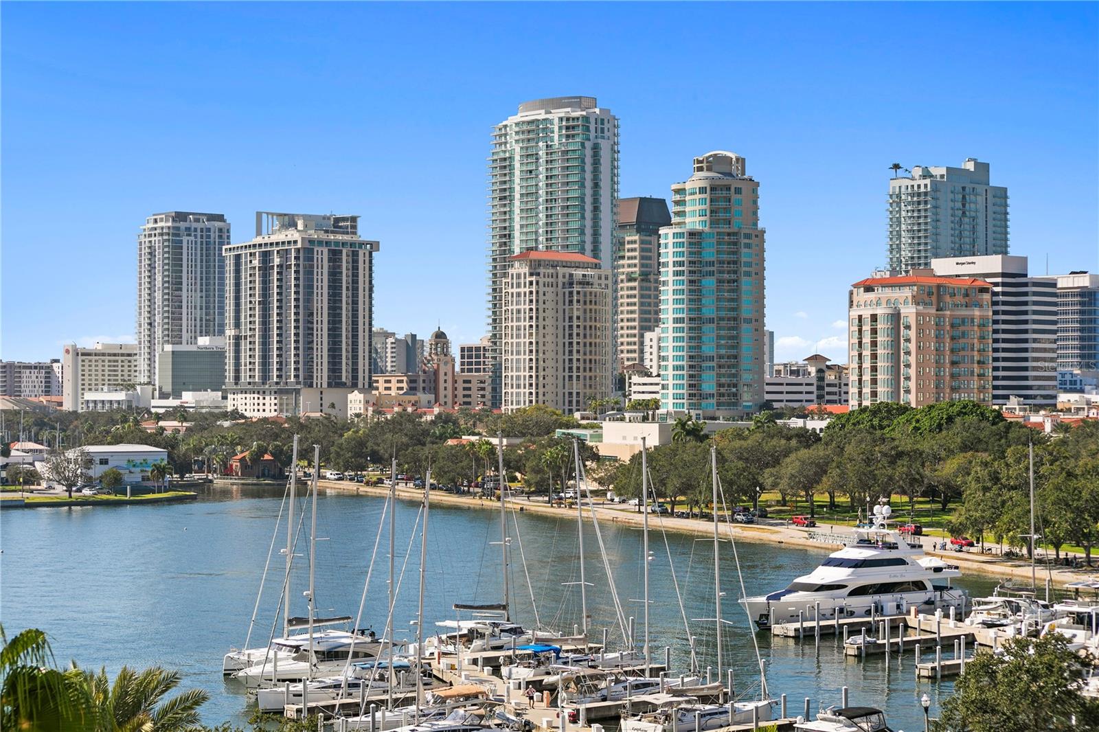 VINOY PLACE CONDO - Residential