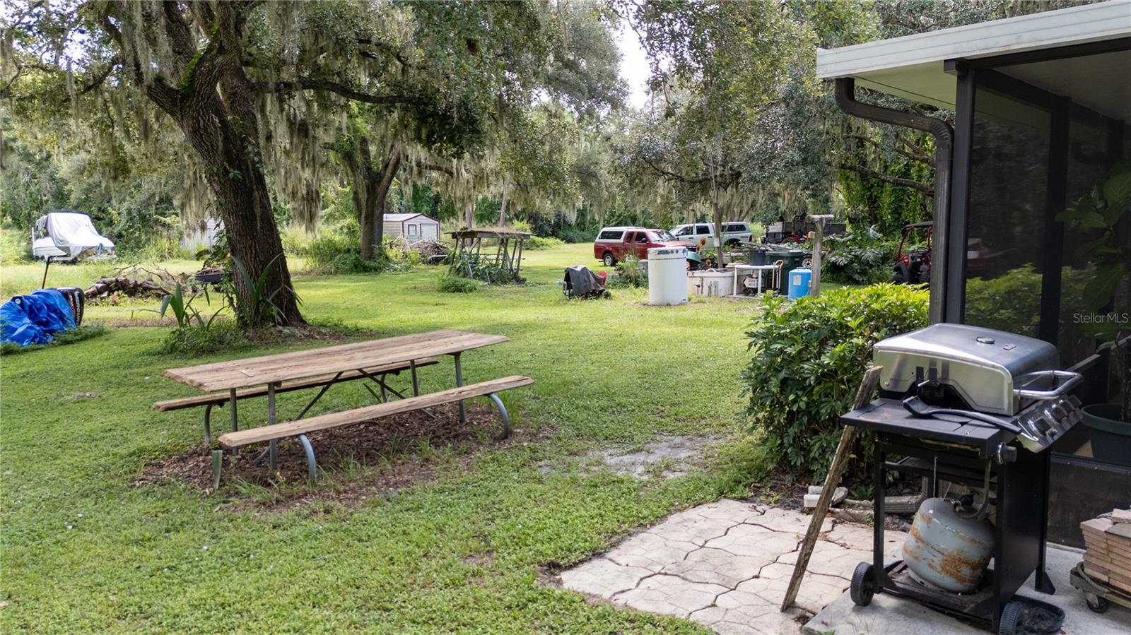 PEACEFUL VISTA HOMES - Residential