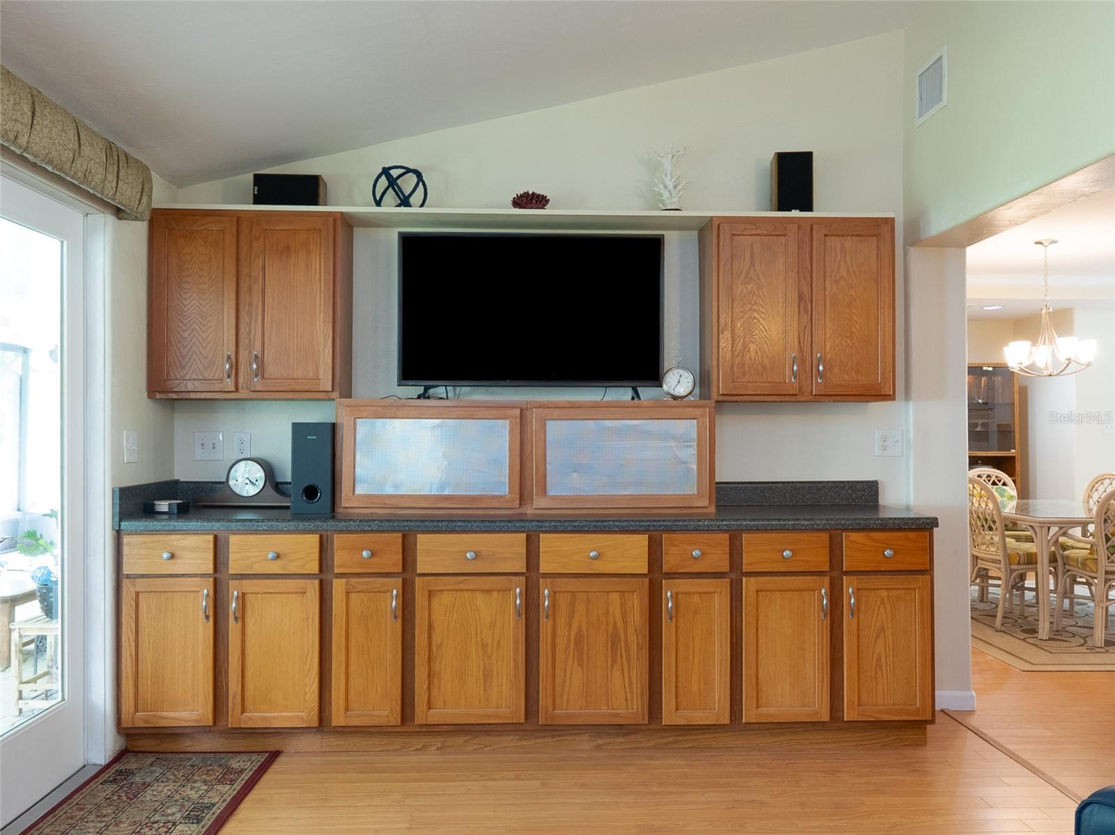 PEACEFUL VISTA HOMES - Residential