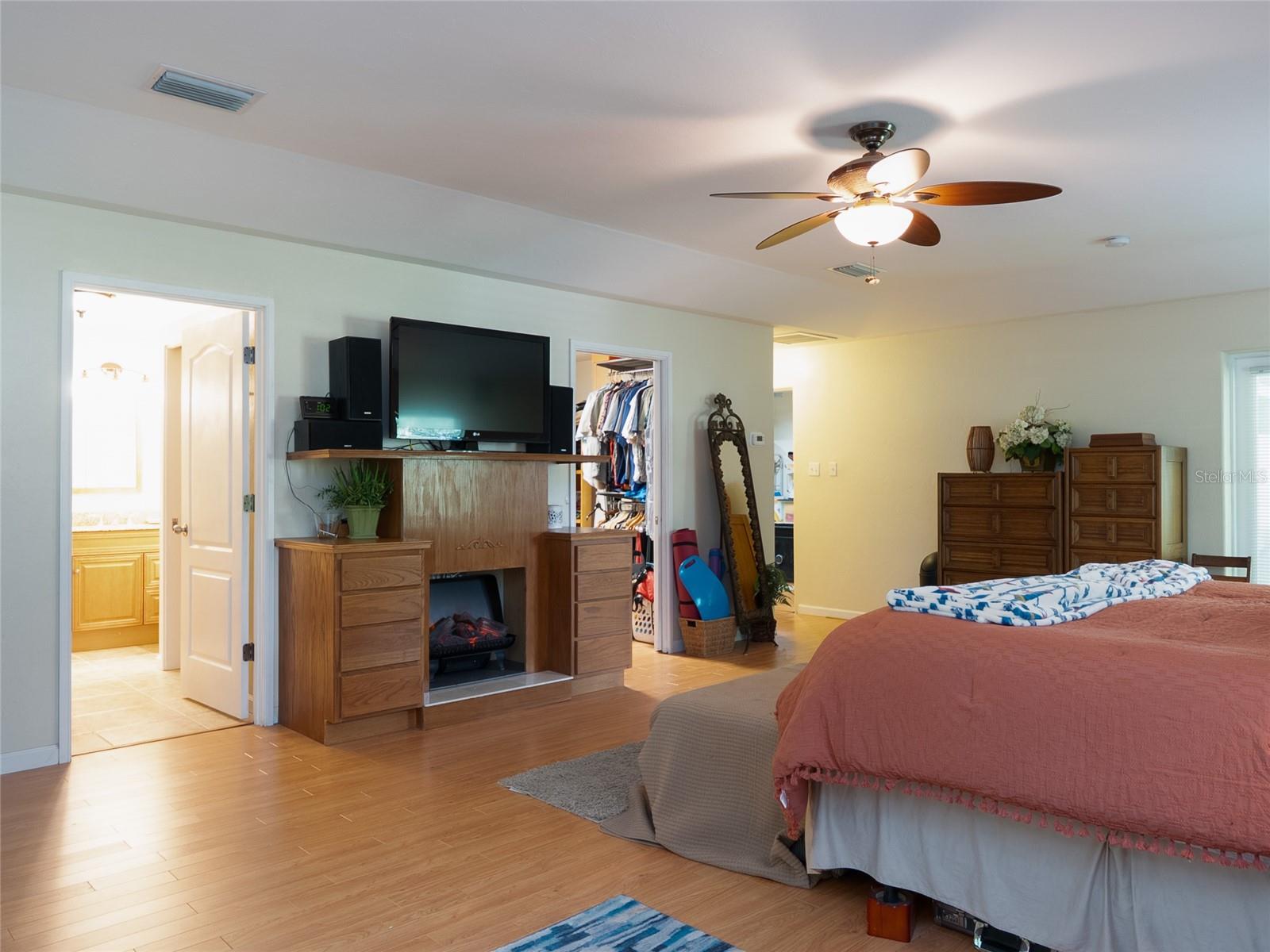 PEACEFUL VISTA HOMES - Residential