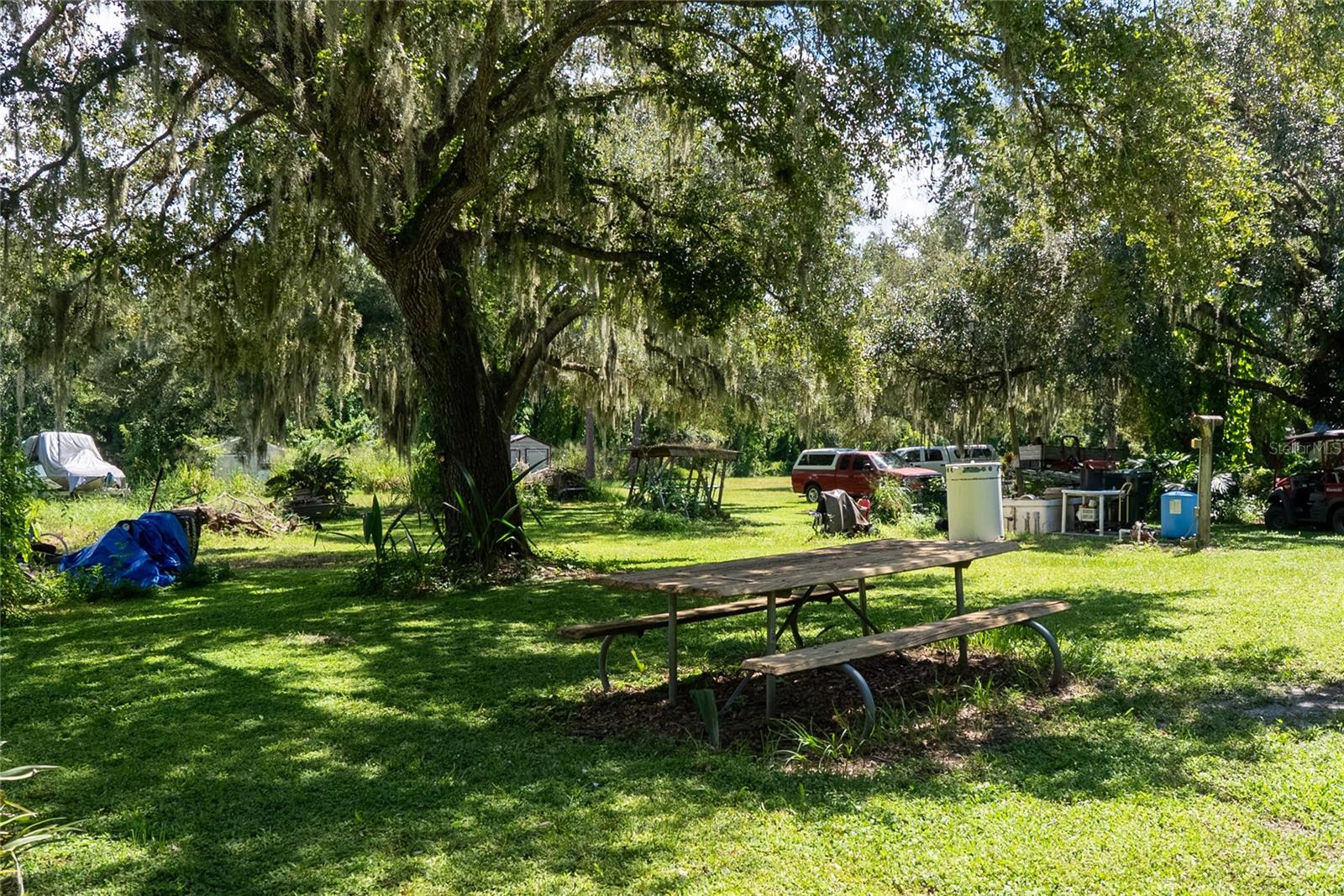 PEACEFUL VISTA HOMES - Residential