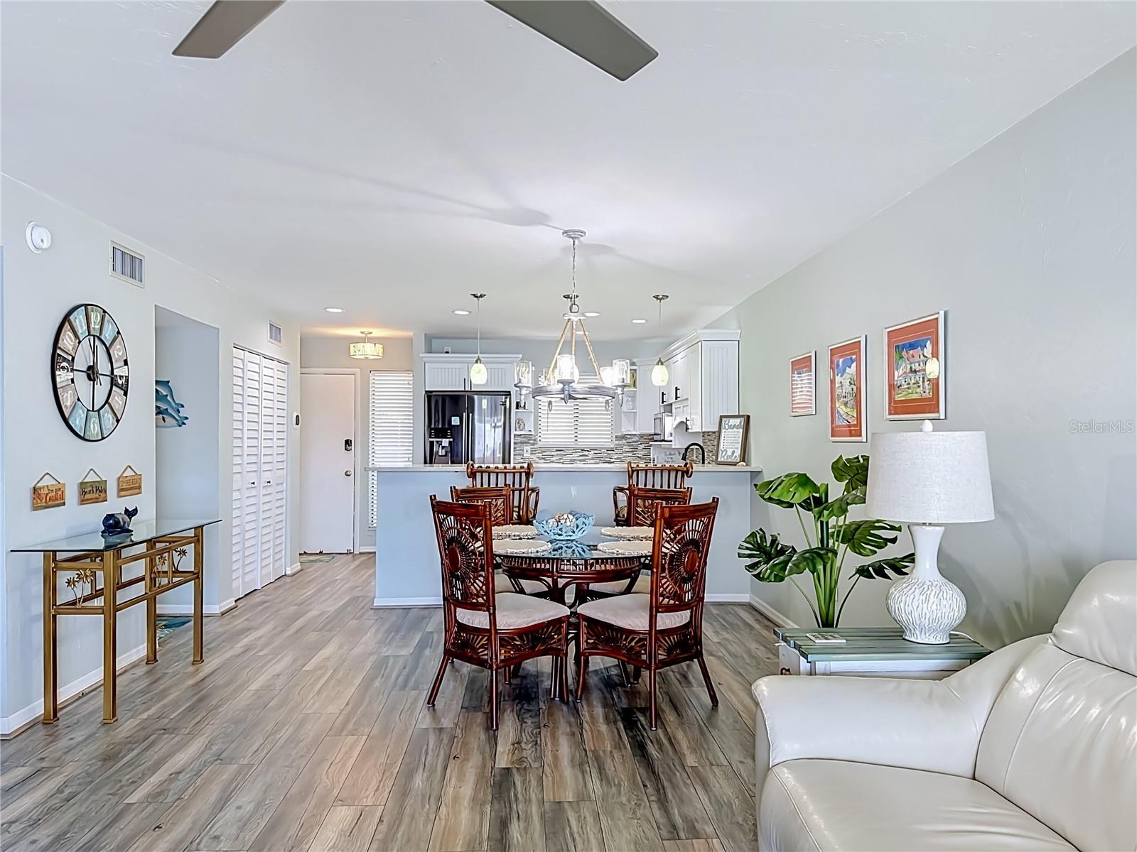 RUNAWAY BAY - Residential