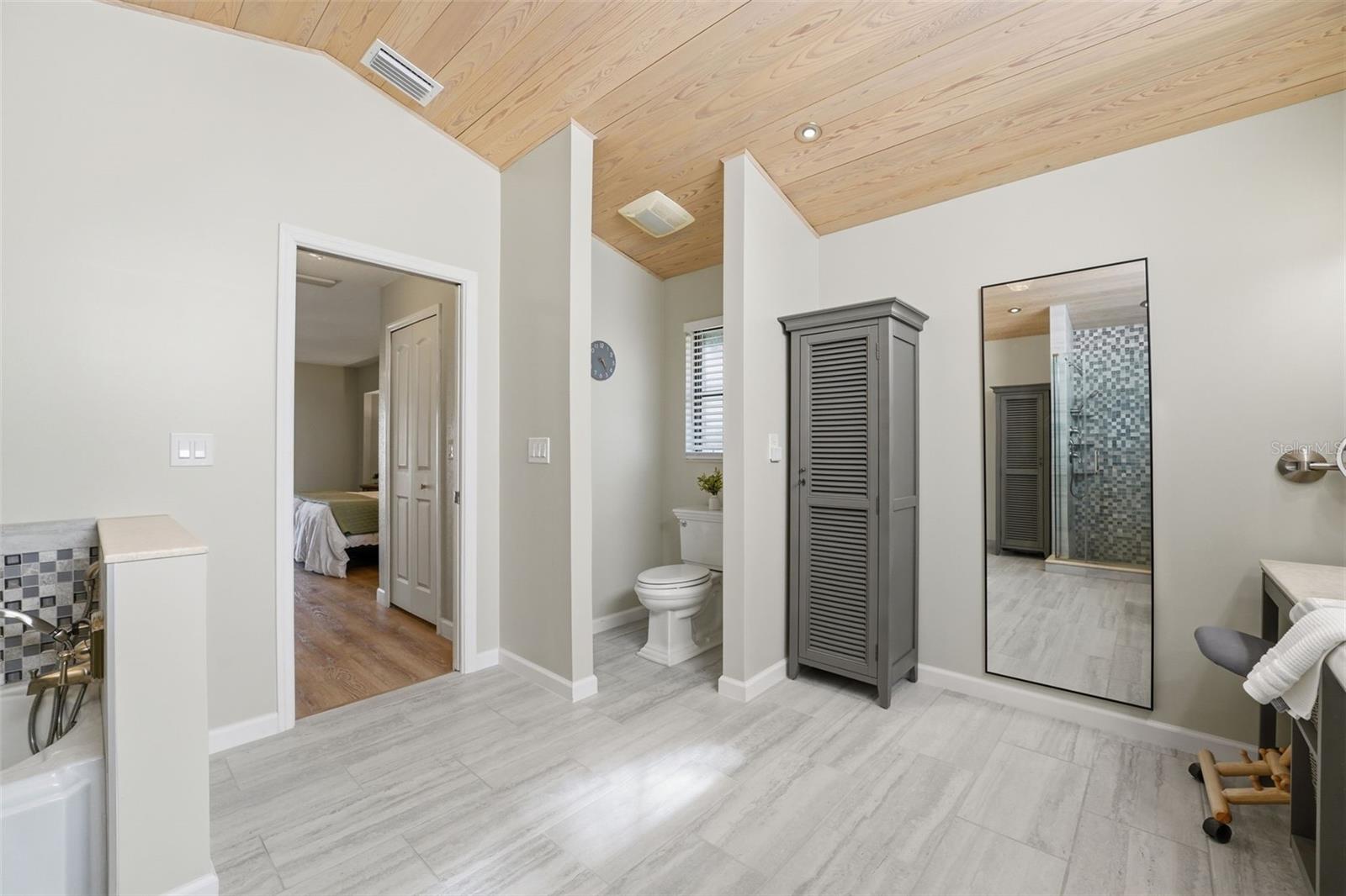 PUNTA GORDA ISLES SEC 20 - Residential