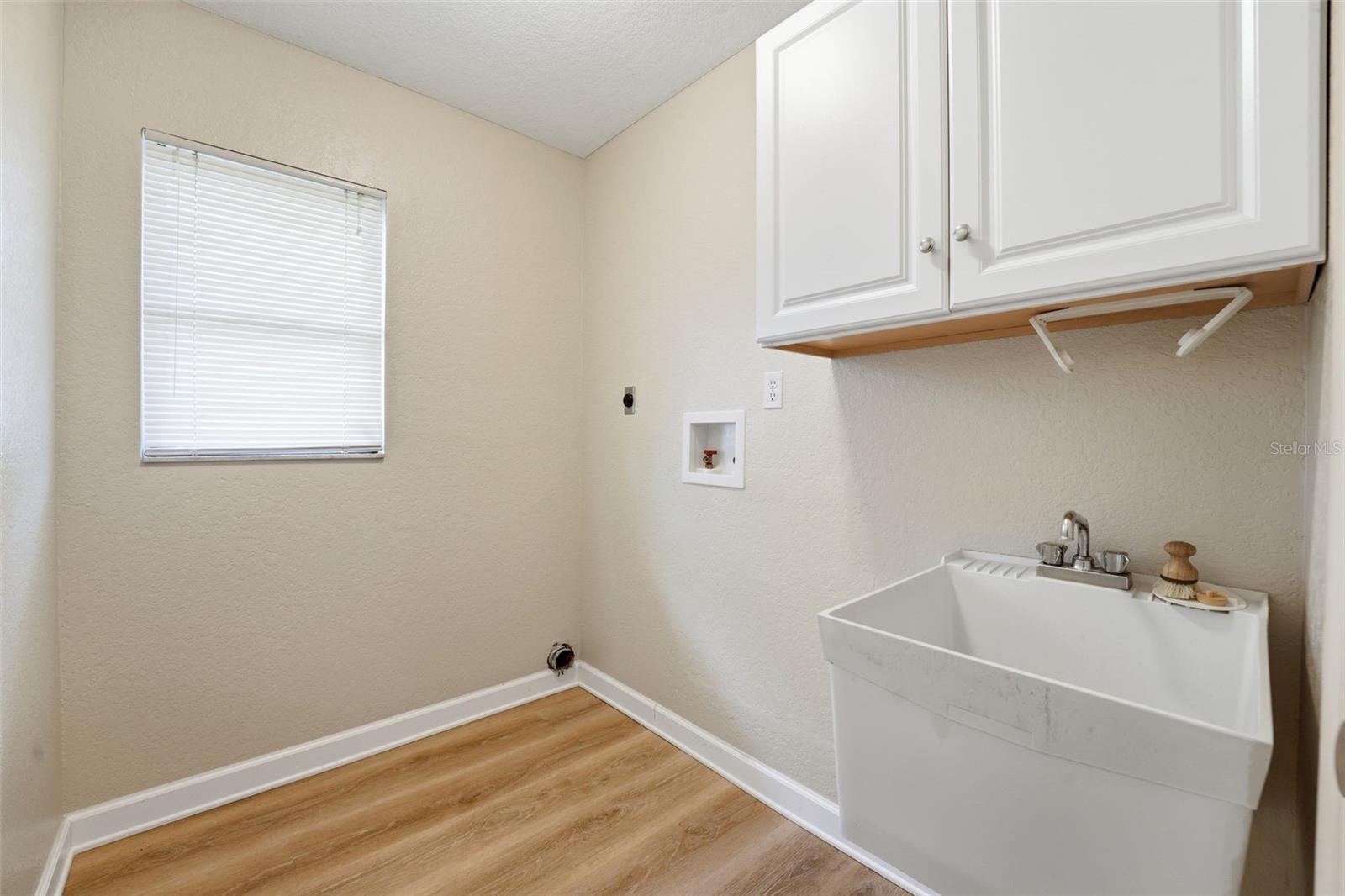 PUNTA GORDA ISLES SEC 20 - Residential