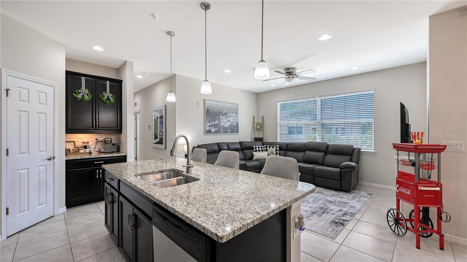 BAY STREET VILLAGE - Residential