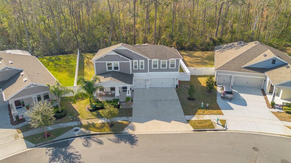 11120 ROBERT FROST DRIVE
