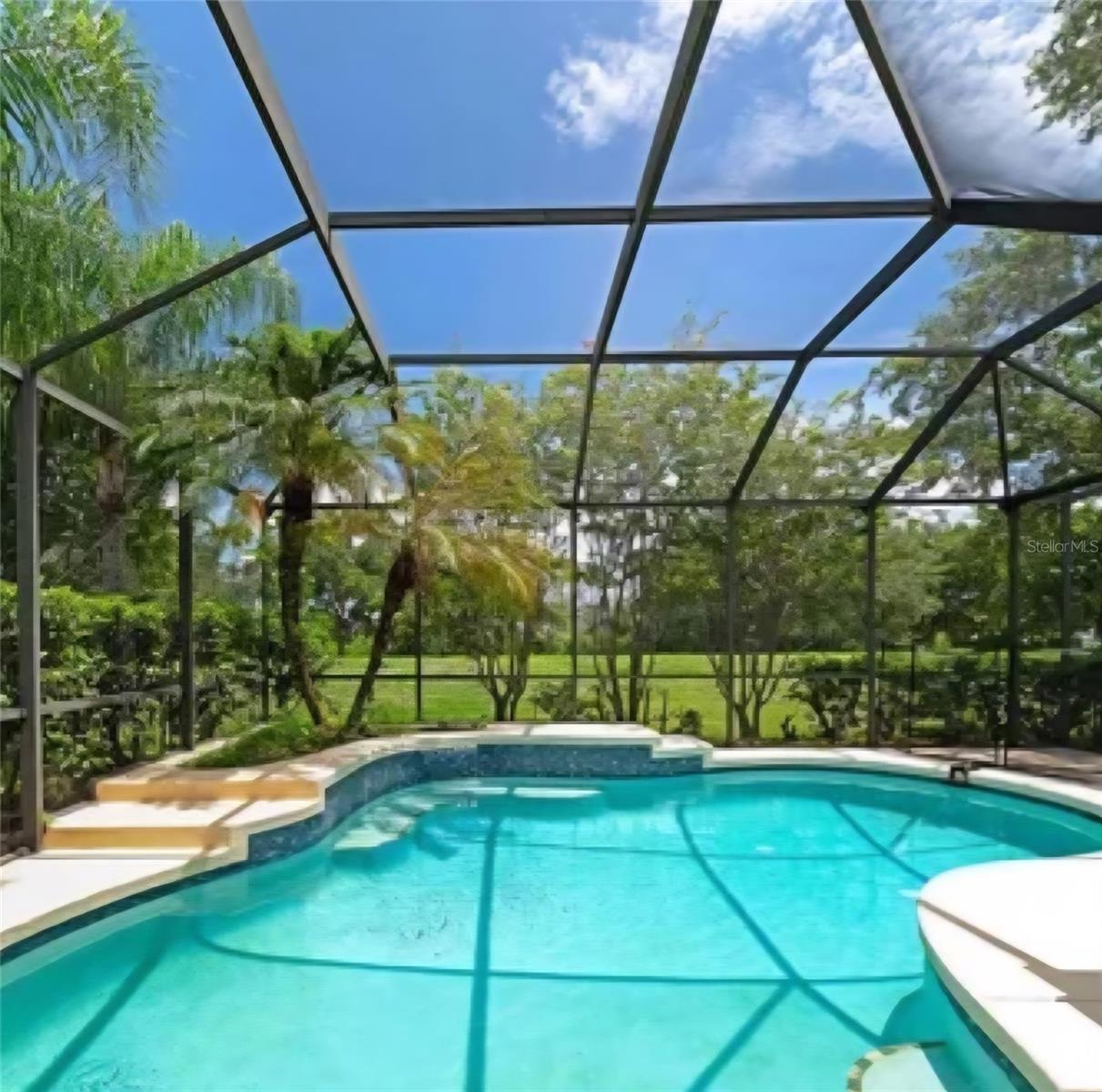 259 DAHLIA COURT