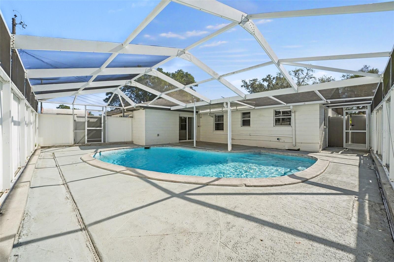 TRADEWINDS SIXTH ADD - Residential