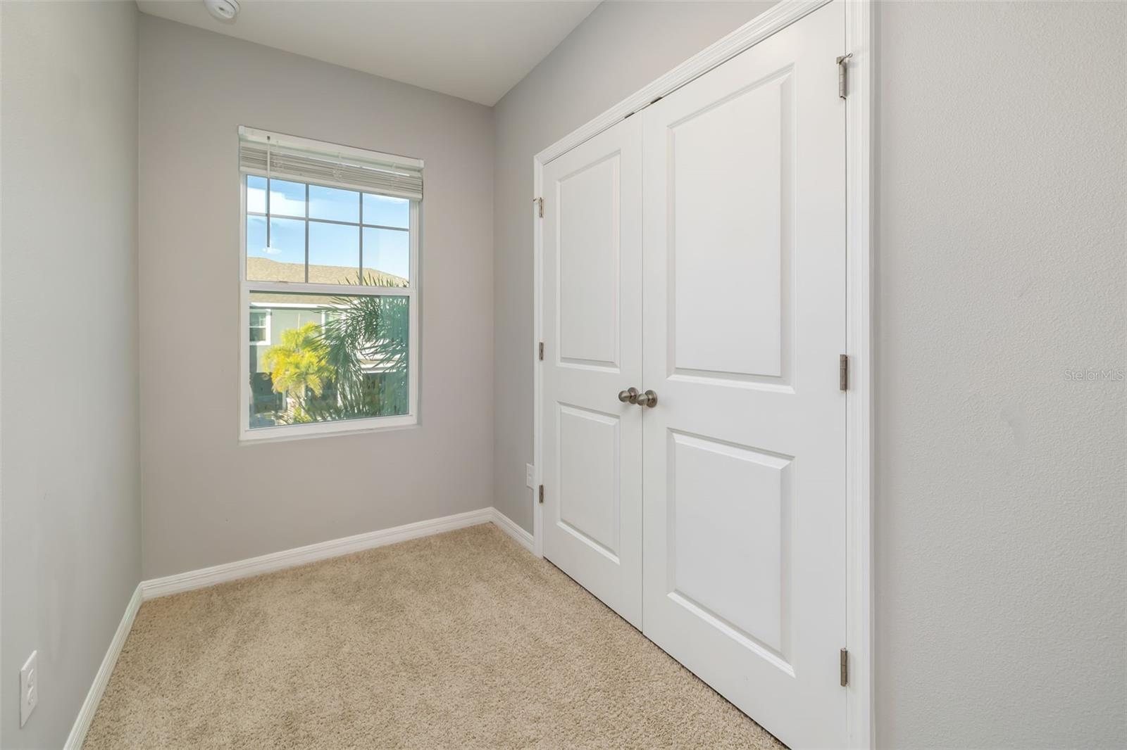 LANDING PH 1 - Residential