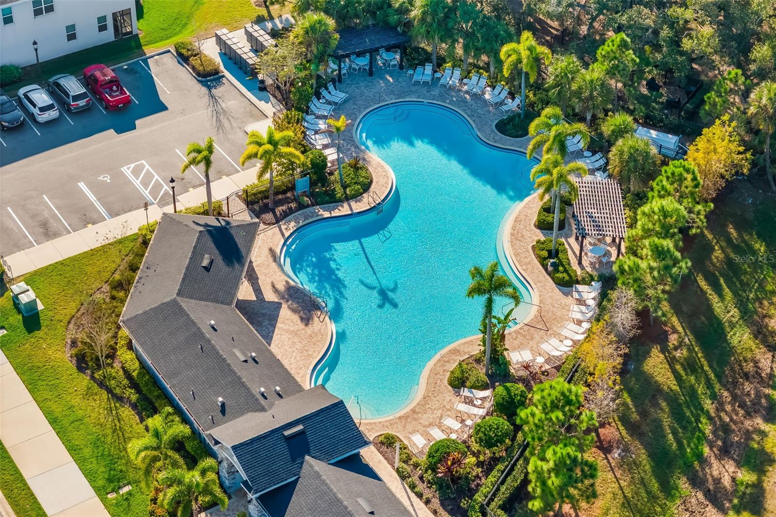 LANDING PH 1 - Residential