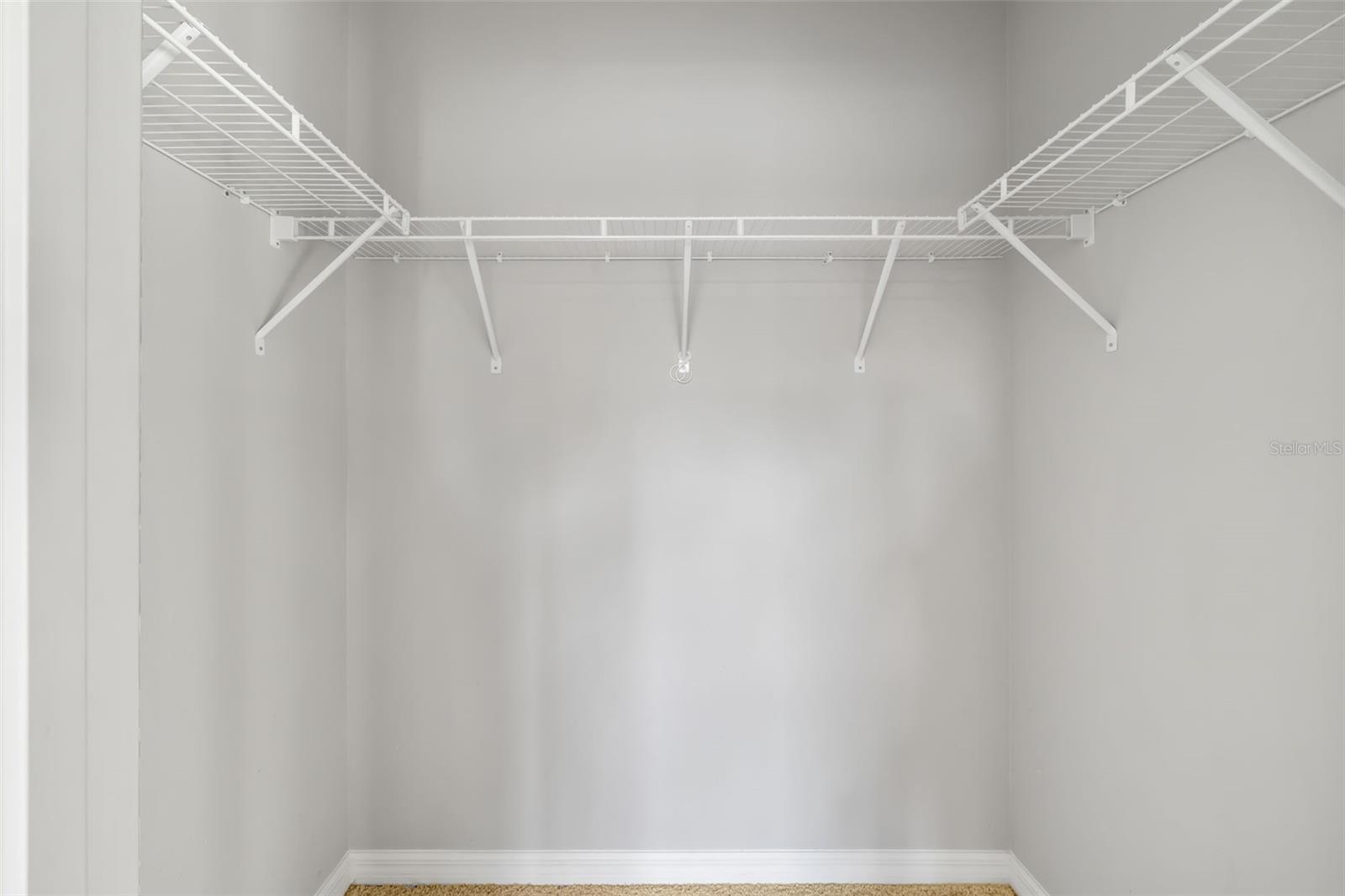 LANDING PH 1 - Residential