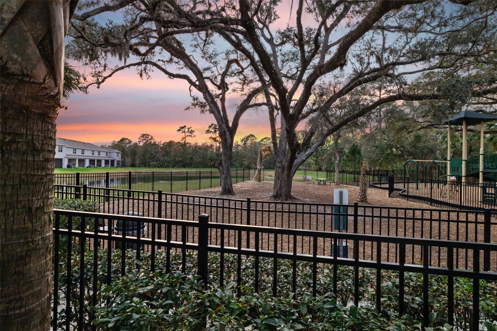 LANDING PH 1 - Residential