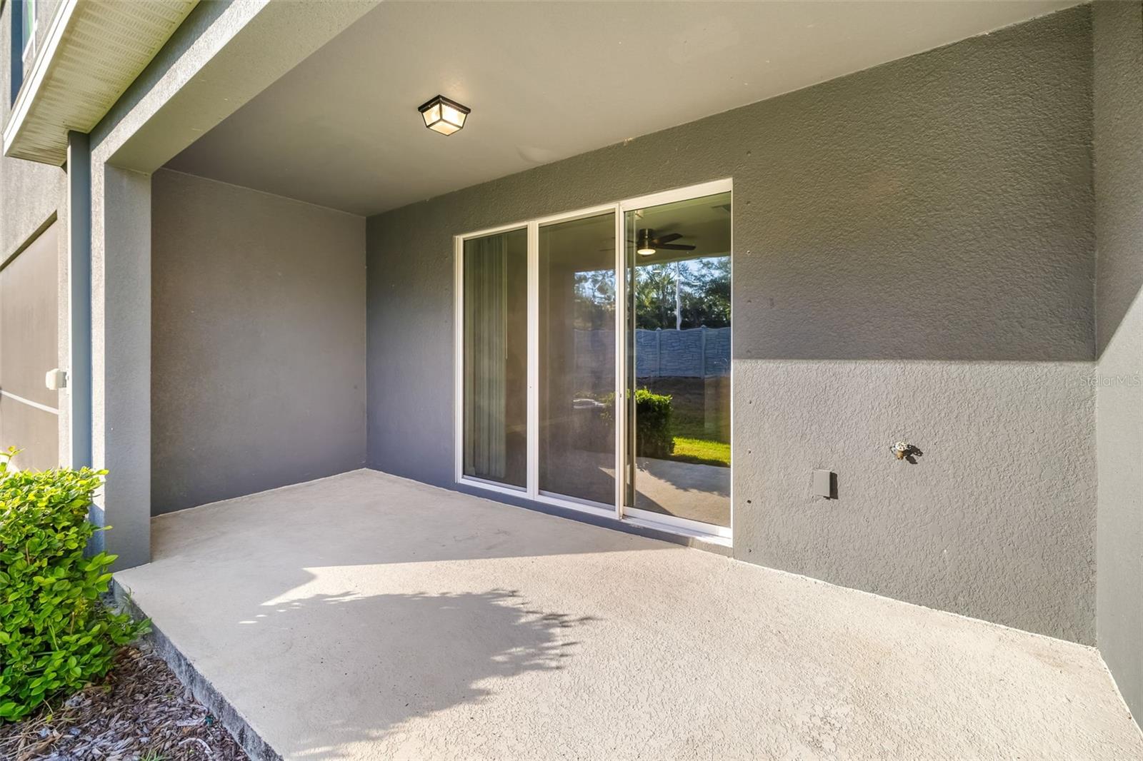 LANDING PH 1 - Residential