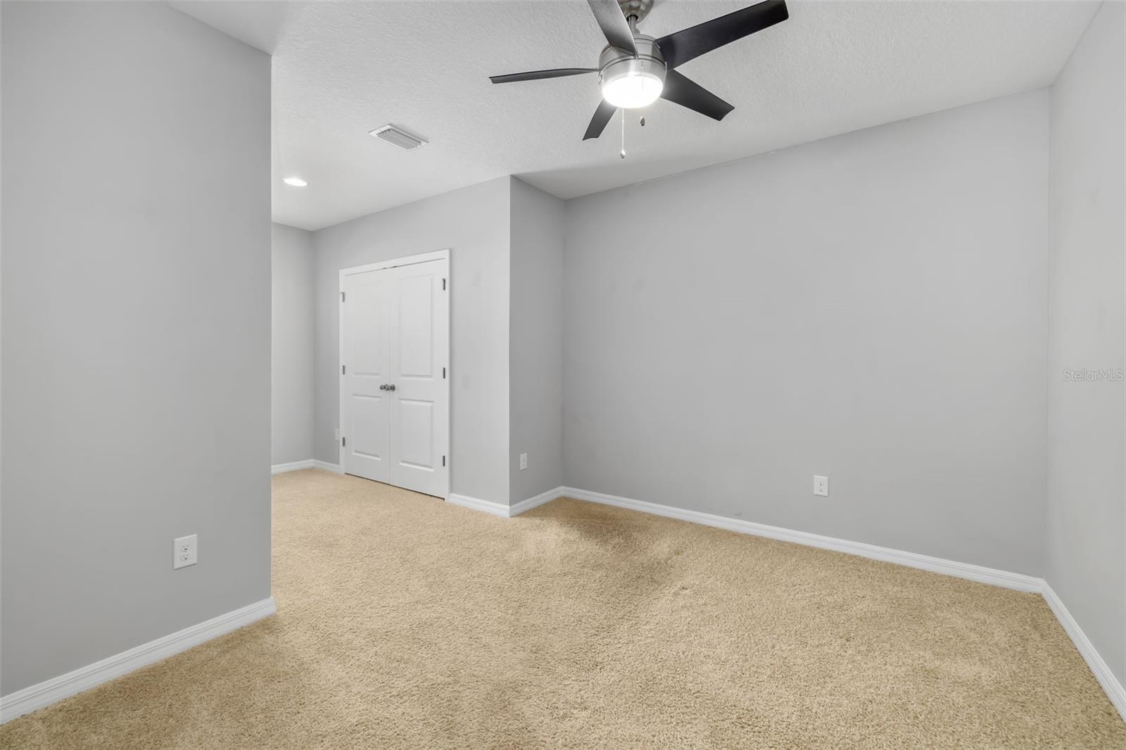 LANDING PH 1 - Residential