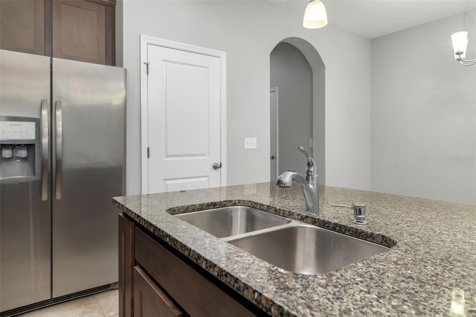 LANDING PH 1 - Residential