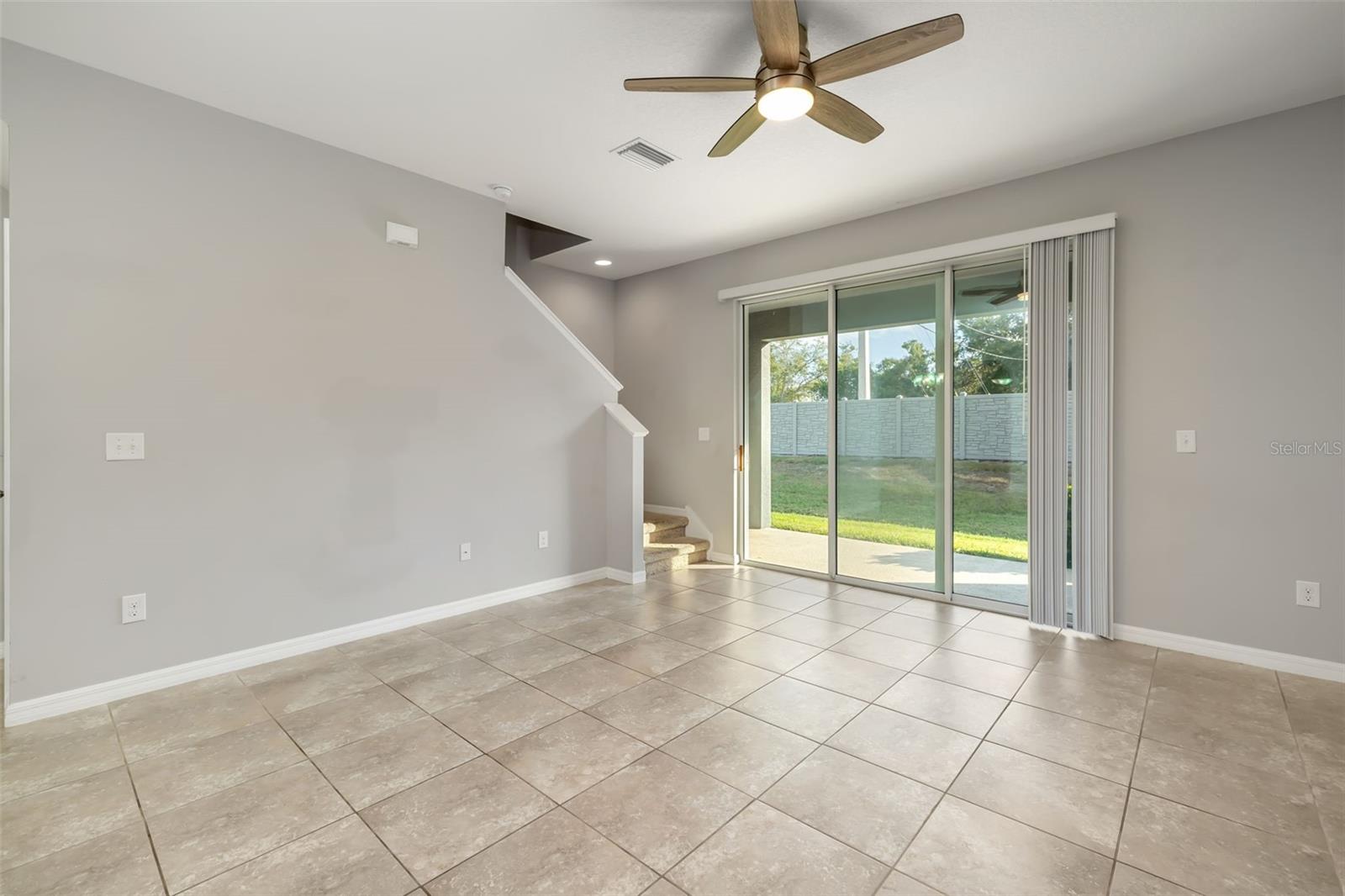 LANDING PH 1 - Residential