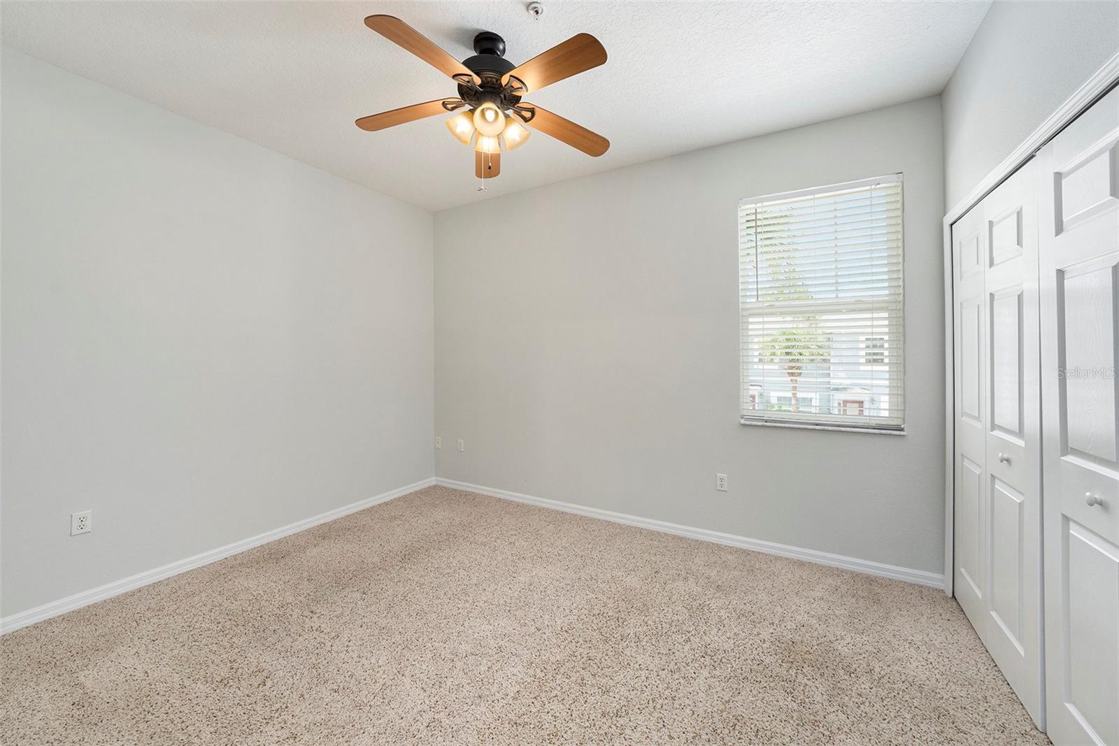 BELLA TERRAZA TWNHMS - Residential