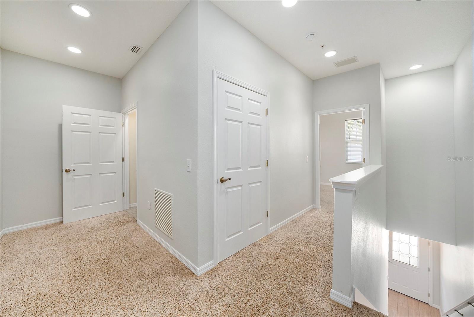 BELLA TERRAZA TWNHMS - Residential