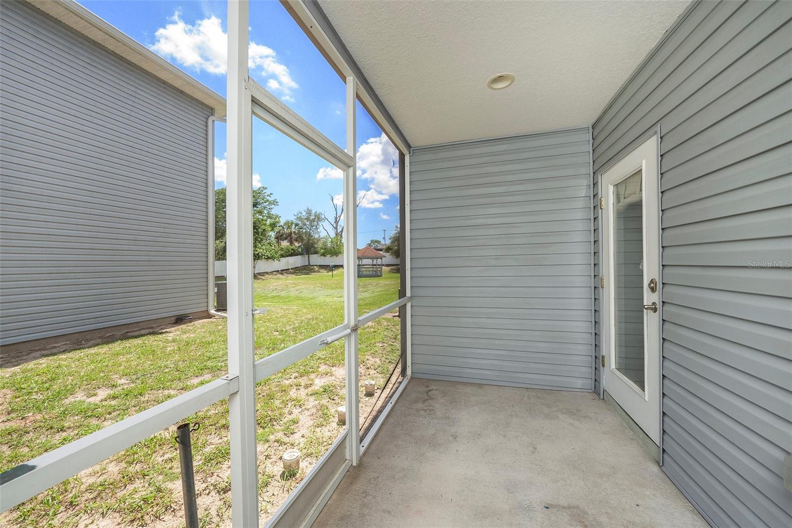 BELLA TERRAZA TWNHMS - Residential