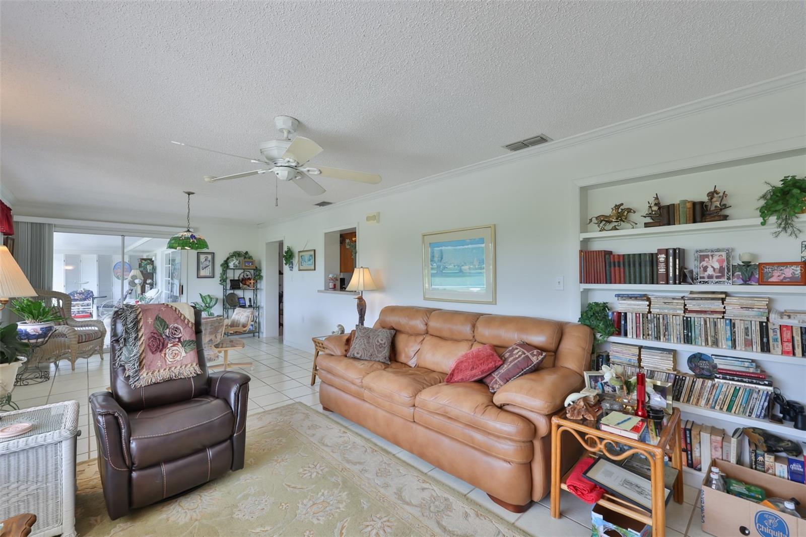 DEL WEBBS SUN CITY FLORIDA UN - Residential