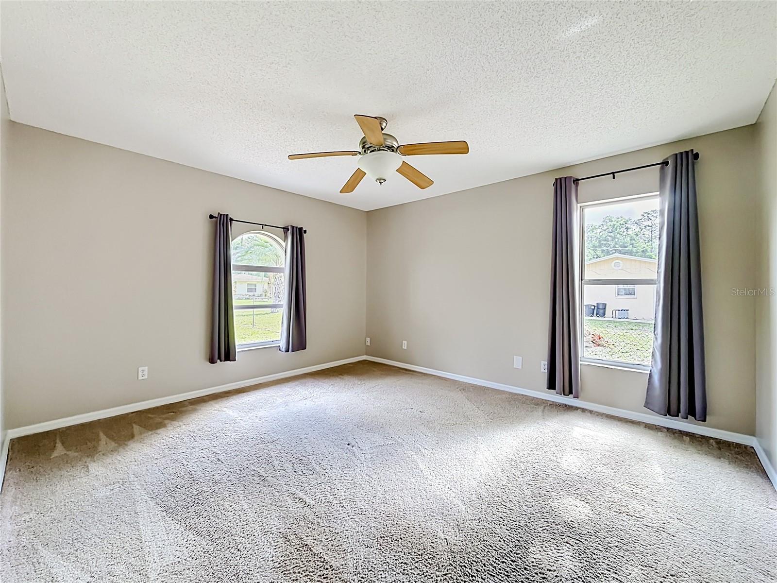 INVERNESS HIGHLANDS WEST - Residential