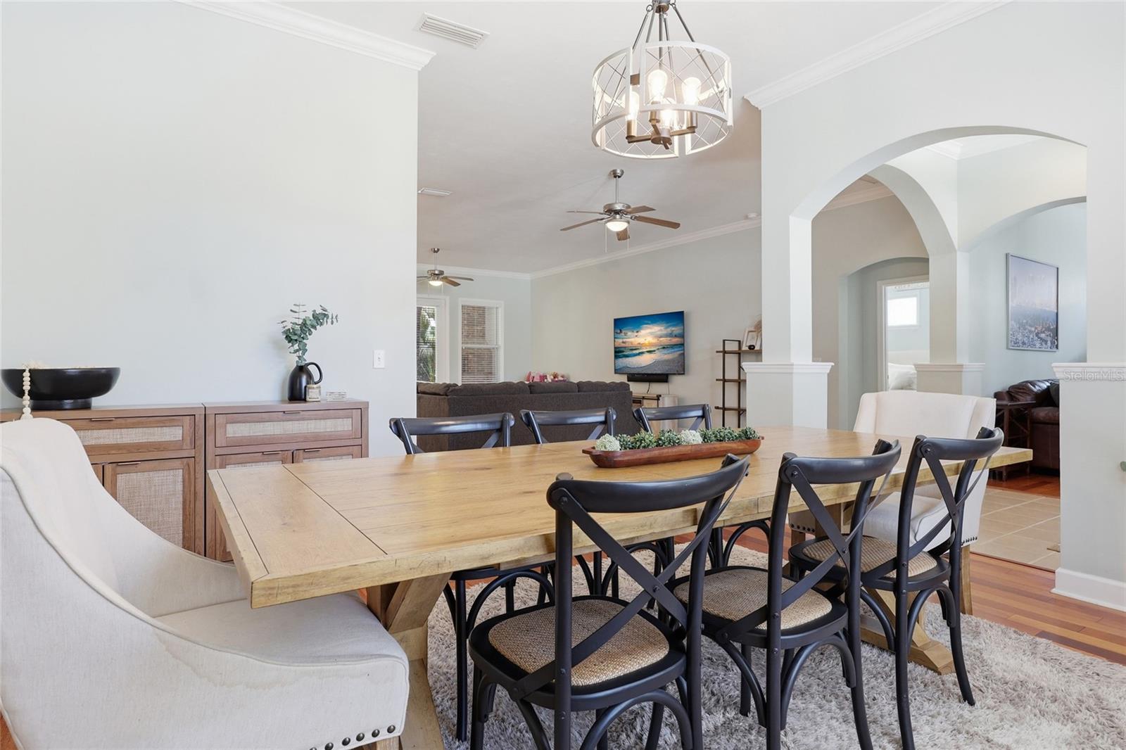 ELOISE GARDENS - Residential