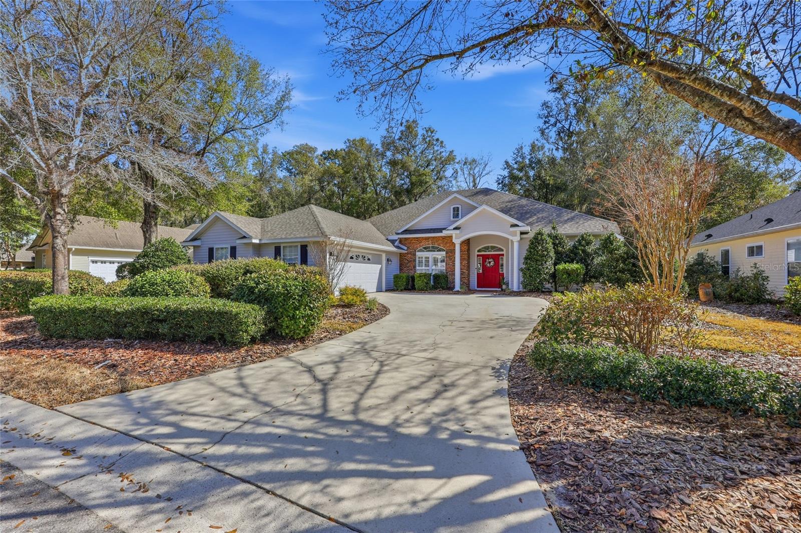 ELOISE GARDENS - Residential