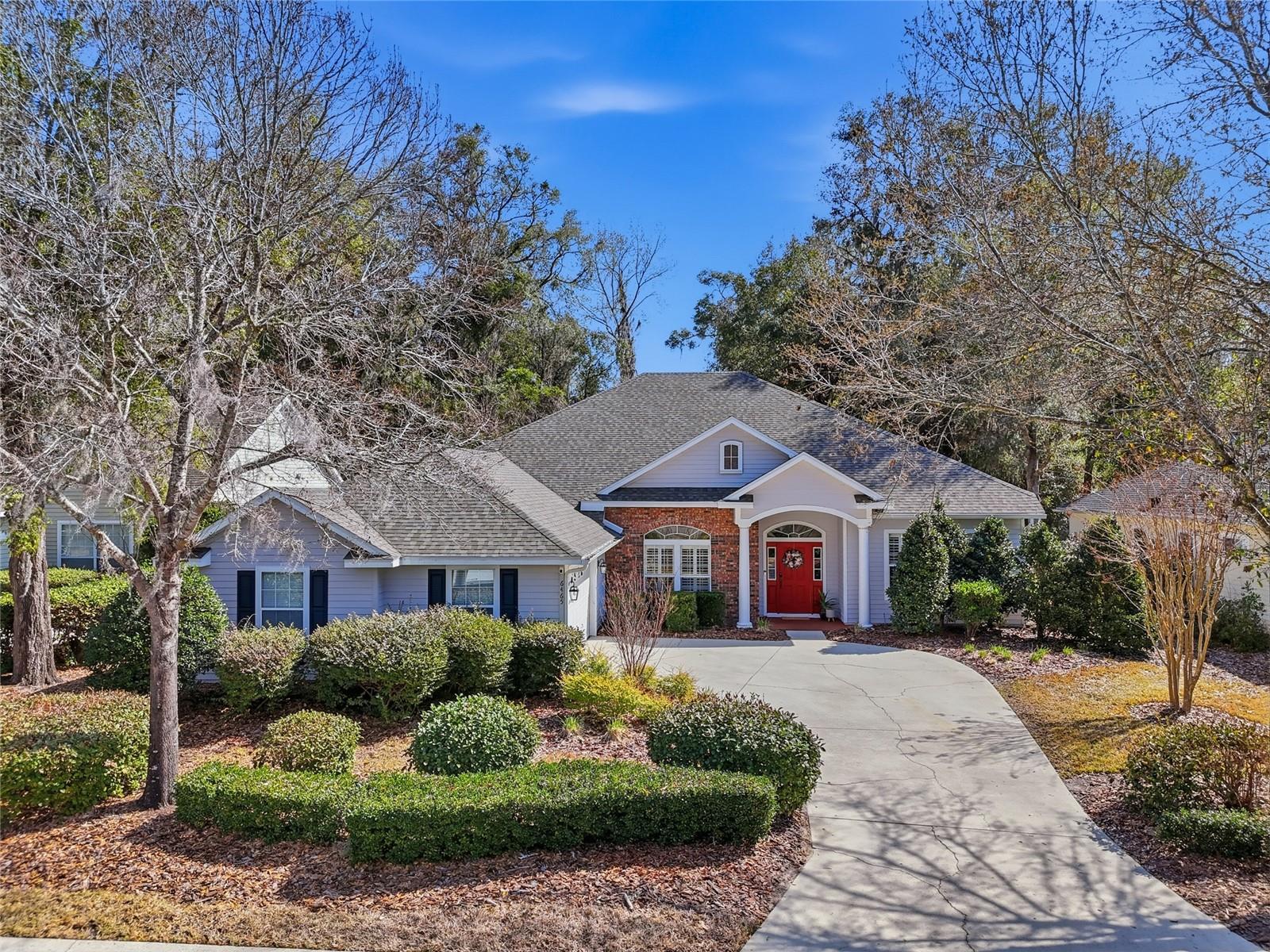 ELOISE GARDENS - Residential