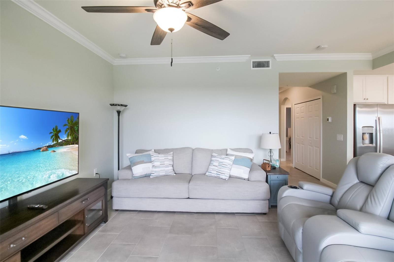 TERRACE VI AT LAKEWOOD NATIONAL PH II - Residential Lease