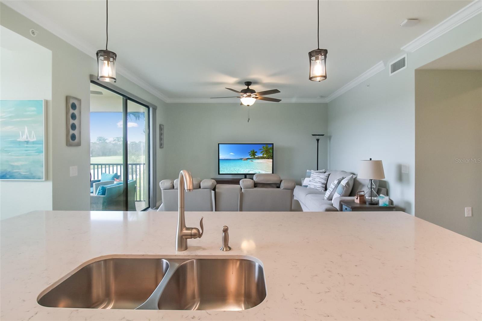 TERRACE VI AT LAKEWOOD NATIONAL PH II - Residential Lease