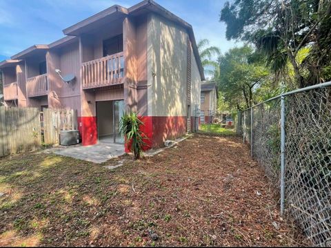 890 MECCA DRIVE #4 SARASOTA FL 34234