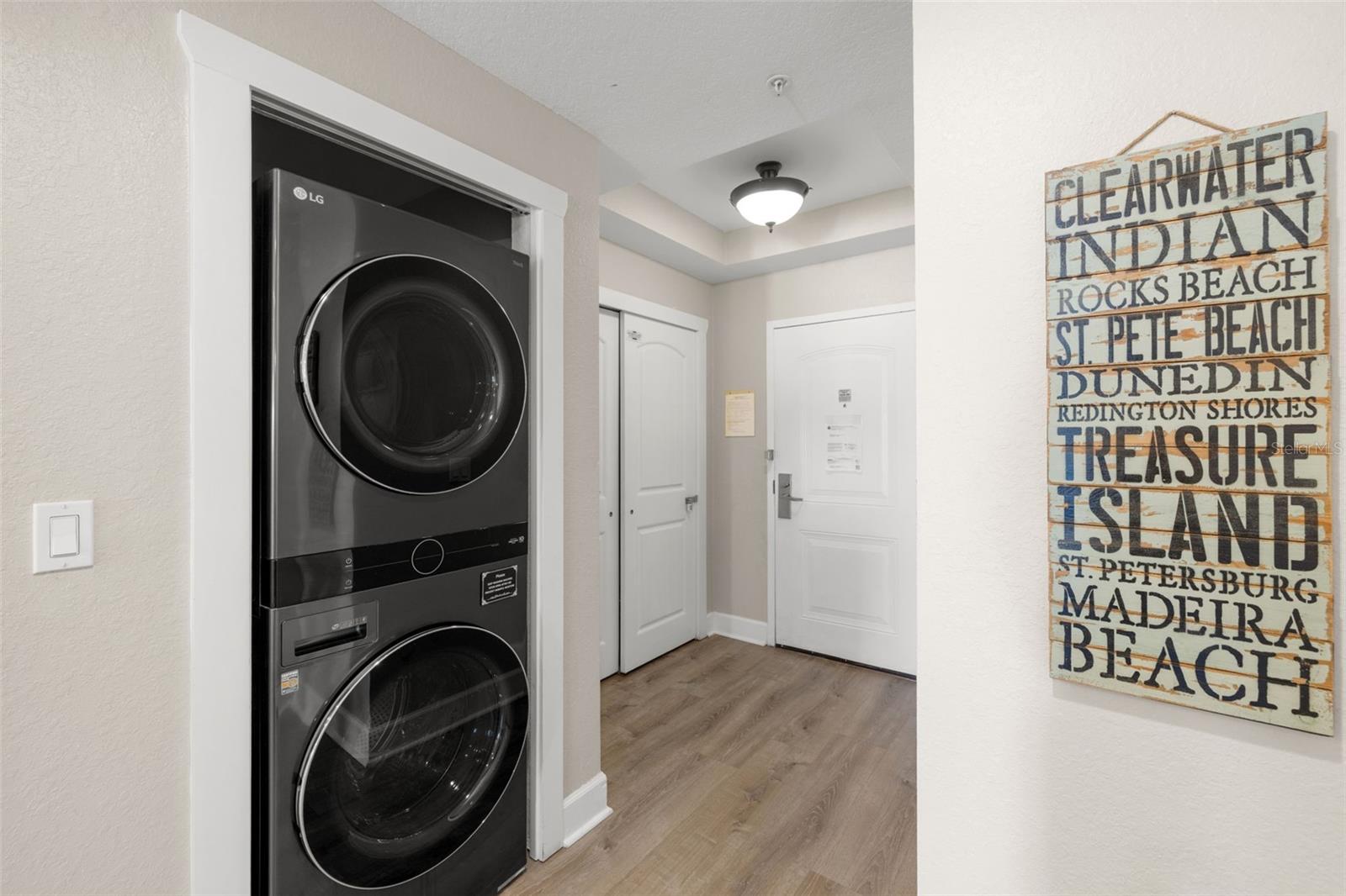 HARBOURSIDE AT MARKER 33 VACATION CONDO - Residential