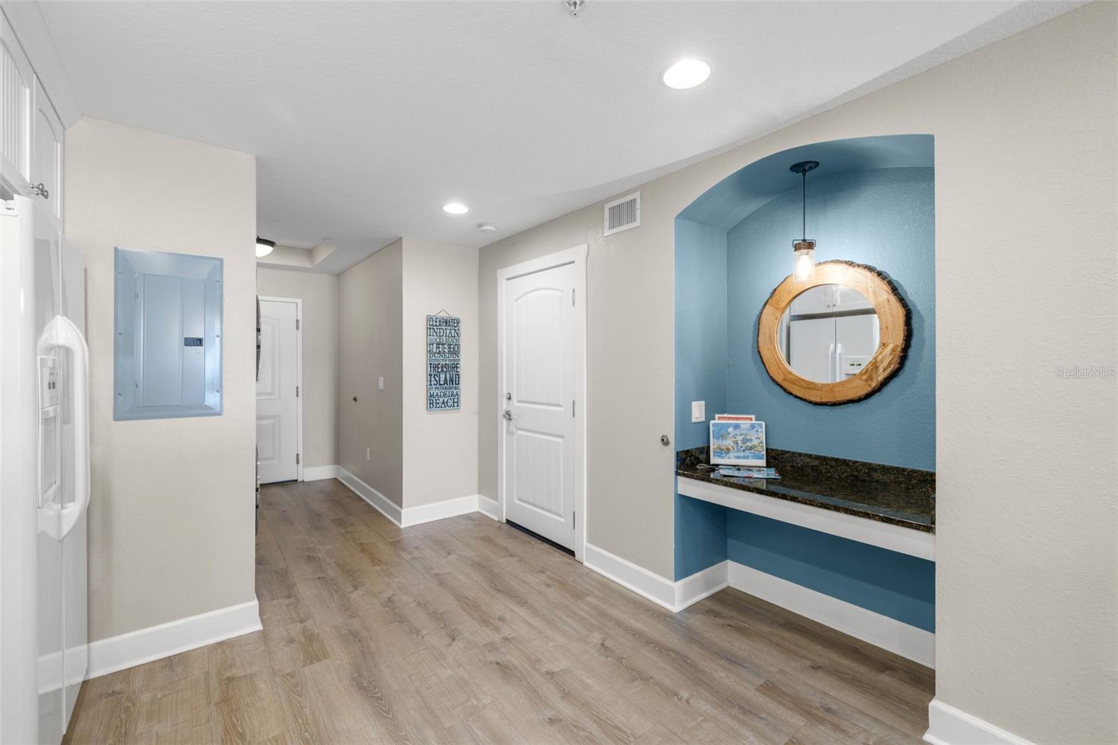 HARBOURSIDE AT MARKER 33 VACATION CONDO - Residential