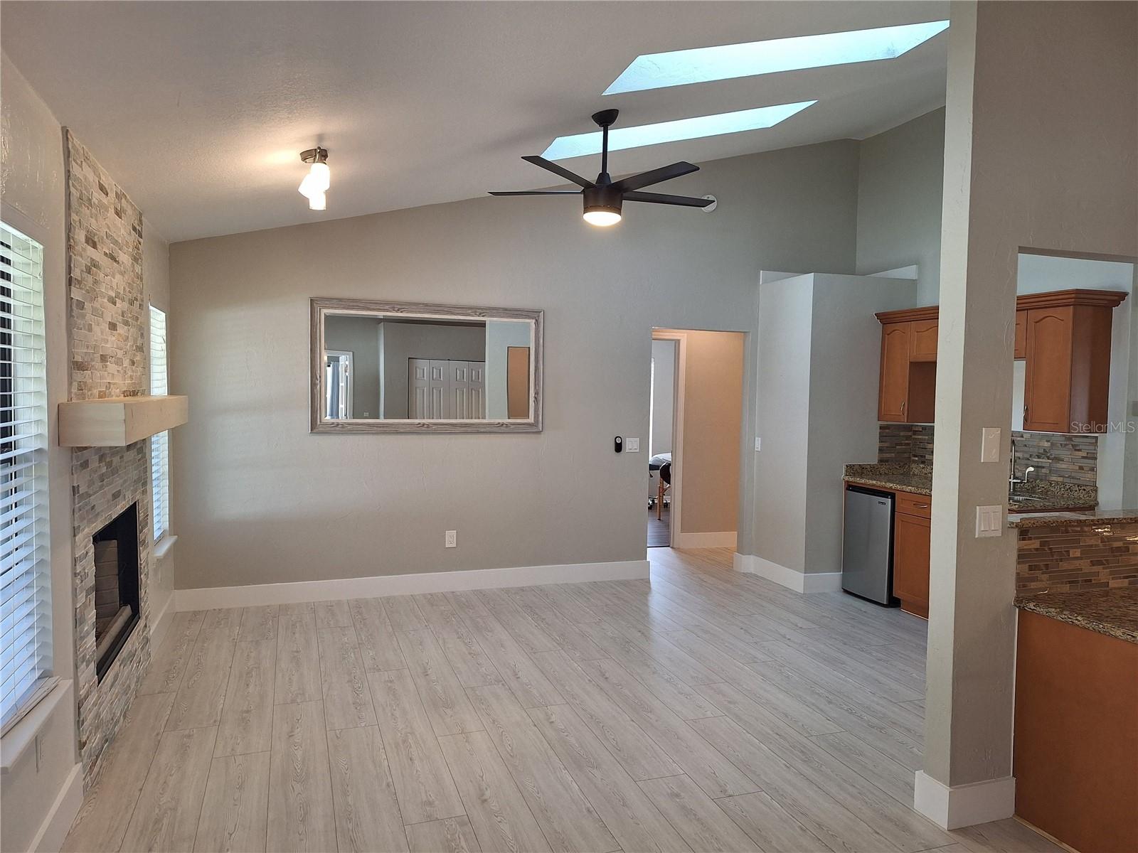 LAKES AT SPRUCE CREEK - Residential