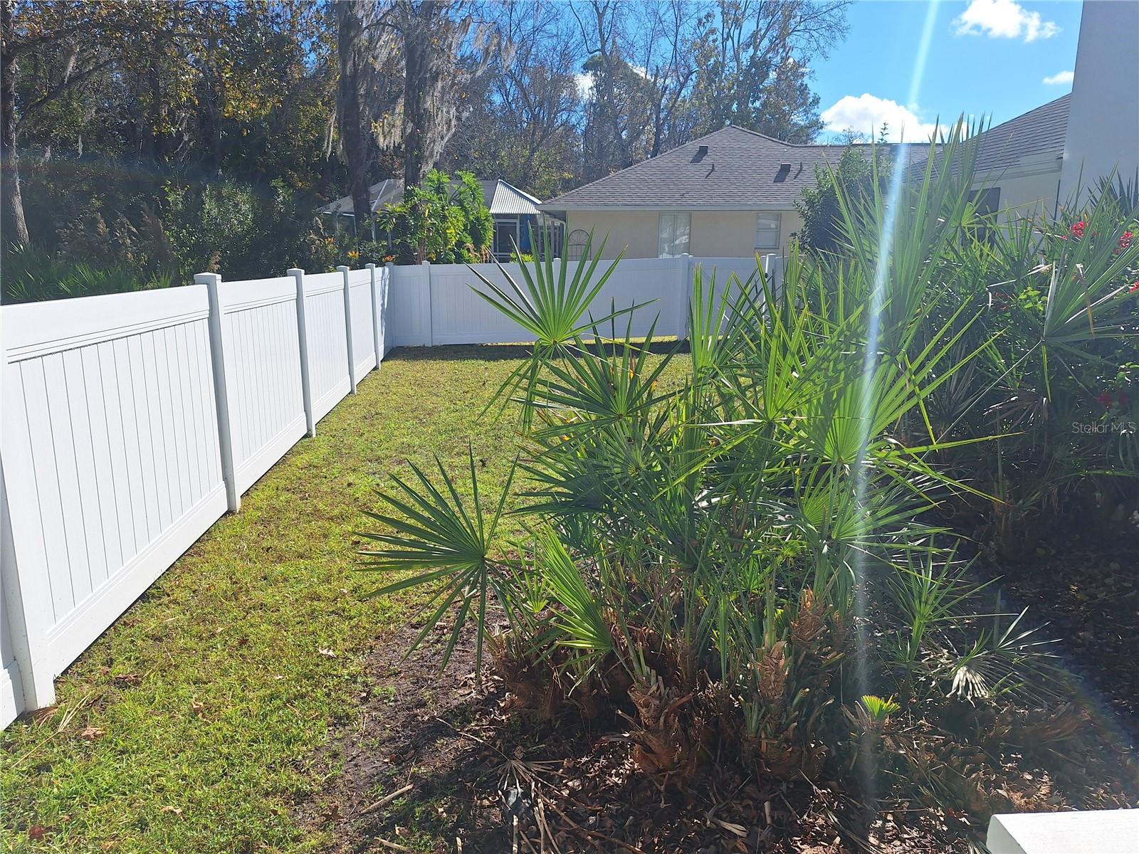 LAKES AT SPRUCE CREEK - Residential