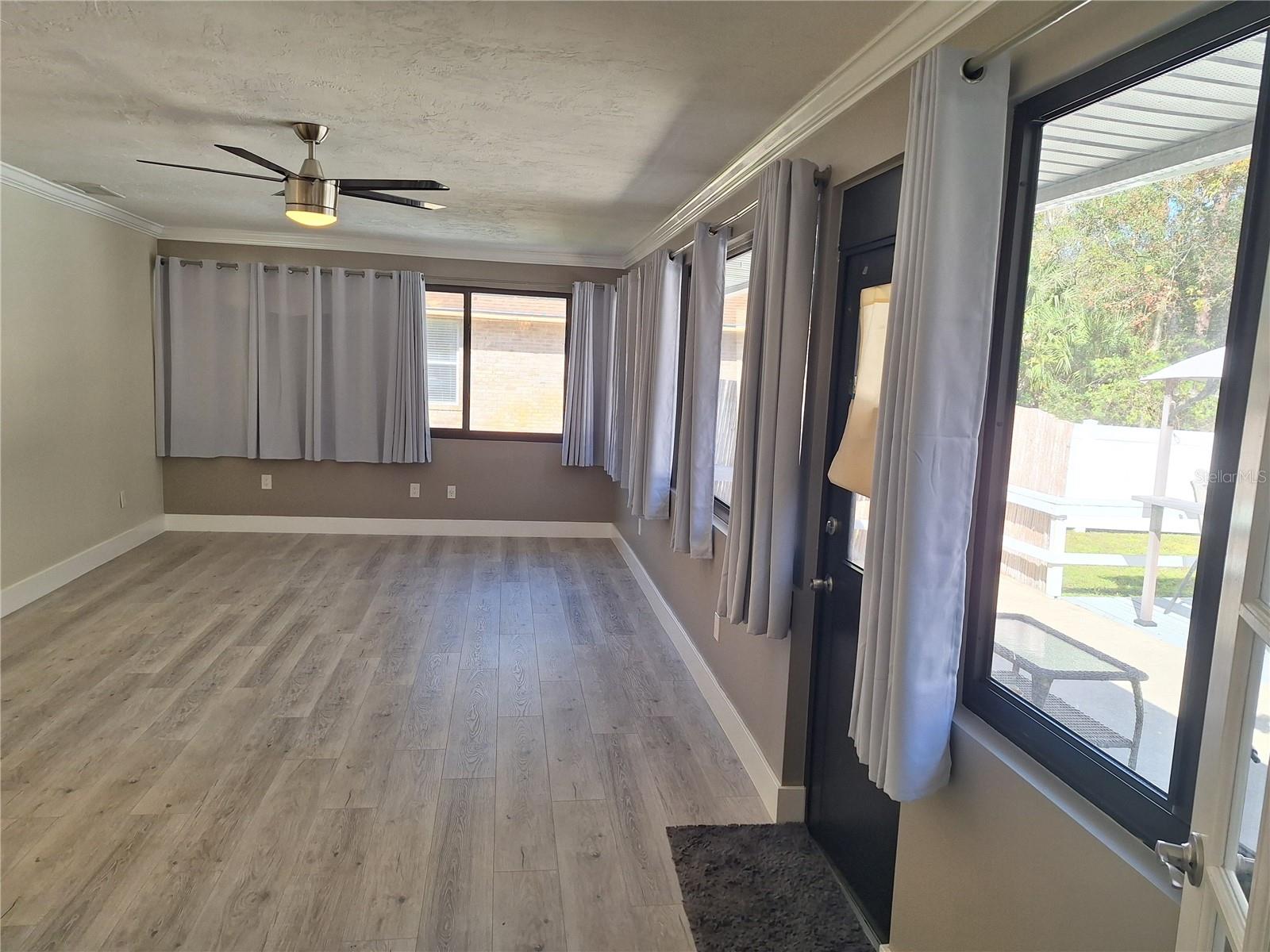 LAKES AT SPRUCE CREEK - Residential