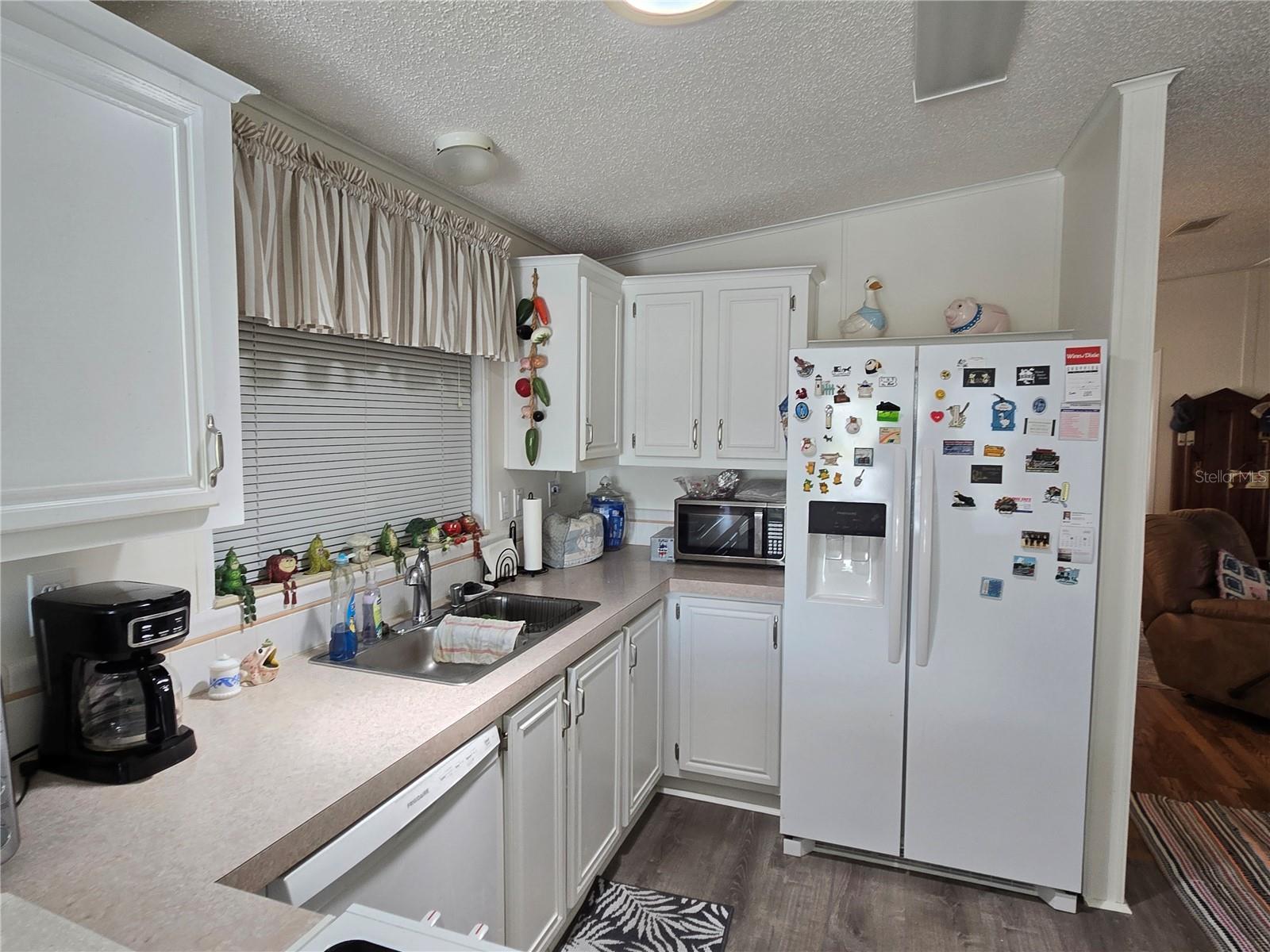 SWEETWATER GOLF & TENNIS CLUB ADD 01 - Residential
