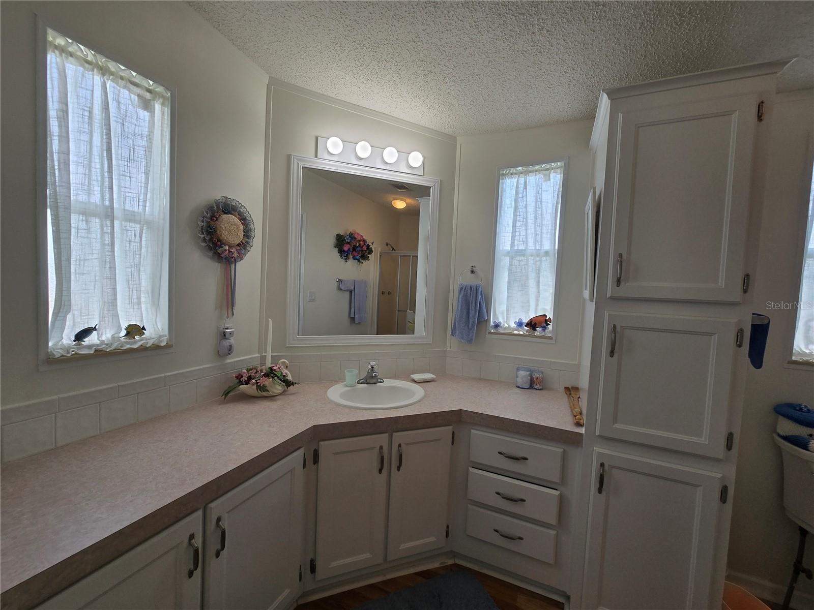SWEETWATER GOLF & TENNIS CLUB ADD 01 - Residential