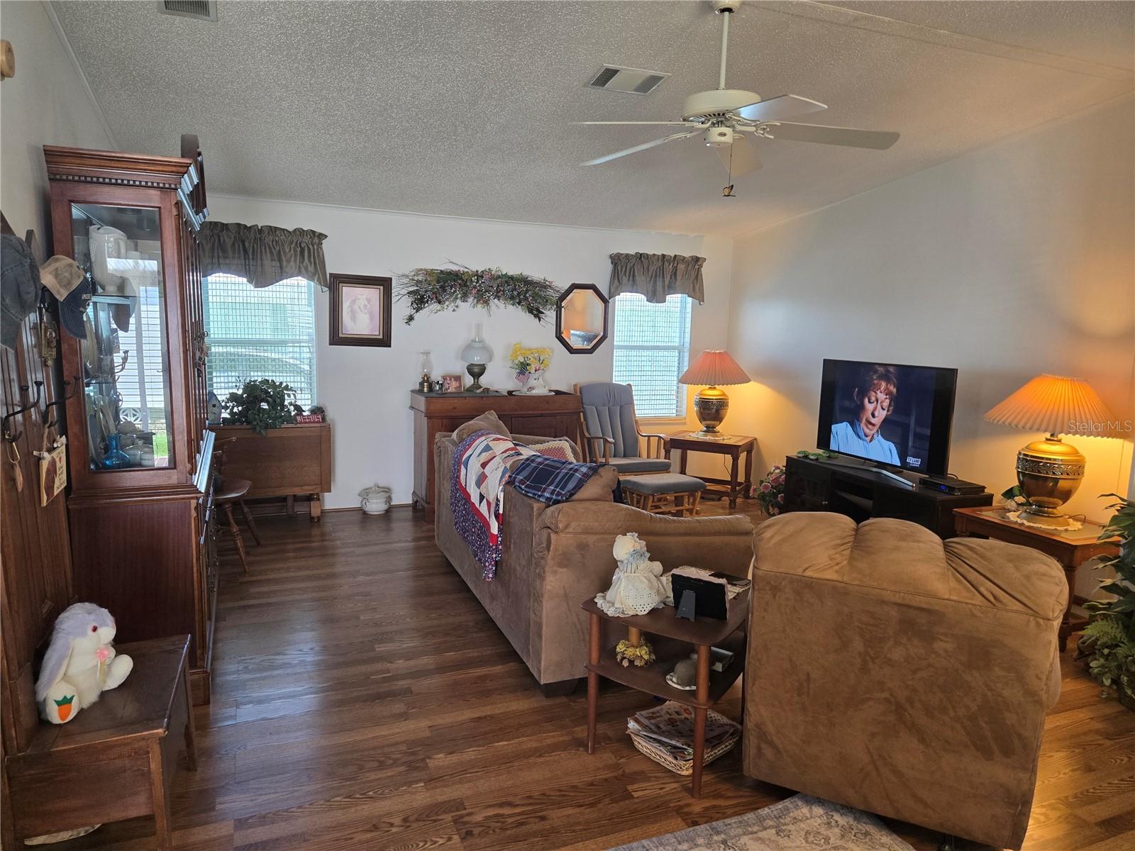 SWEETWATER GOLF & TENNIS CLUB ADD 01 - Residential