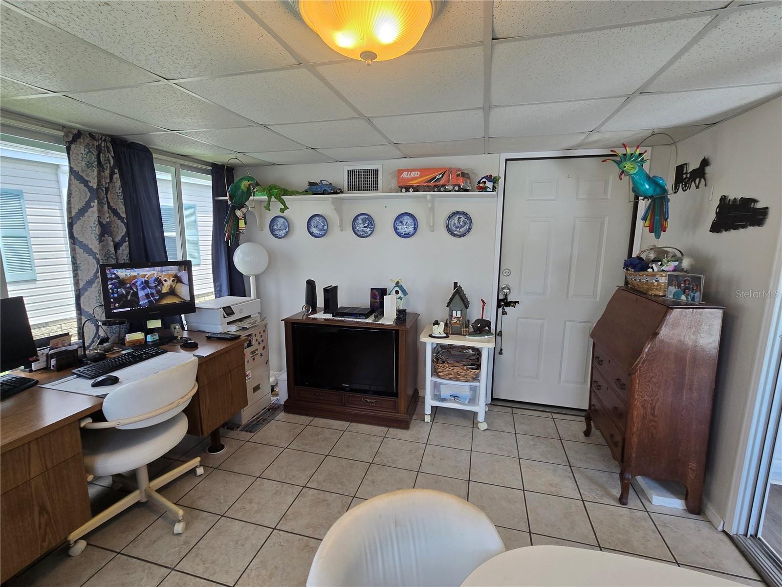 SWEETWATER GOLF & TENNIS CLUB ADD 01 - Residential