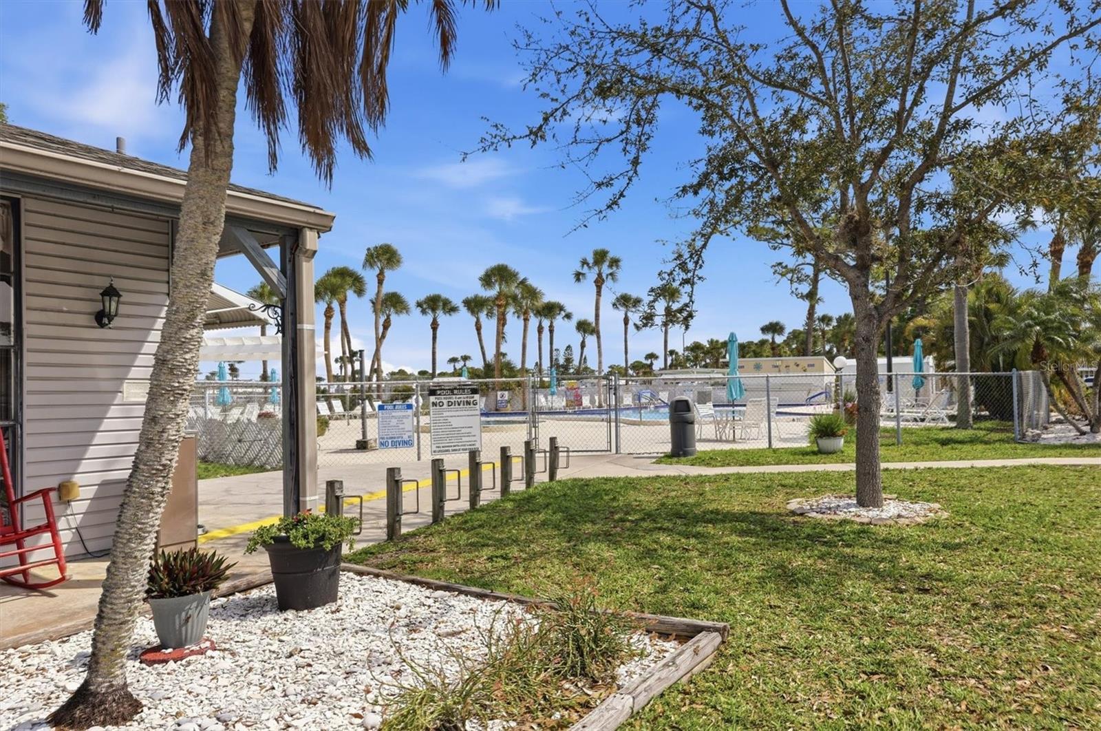 SARASOTA LAKES RV RESORT - Residential