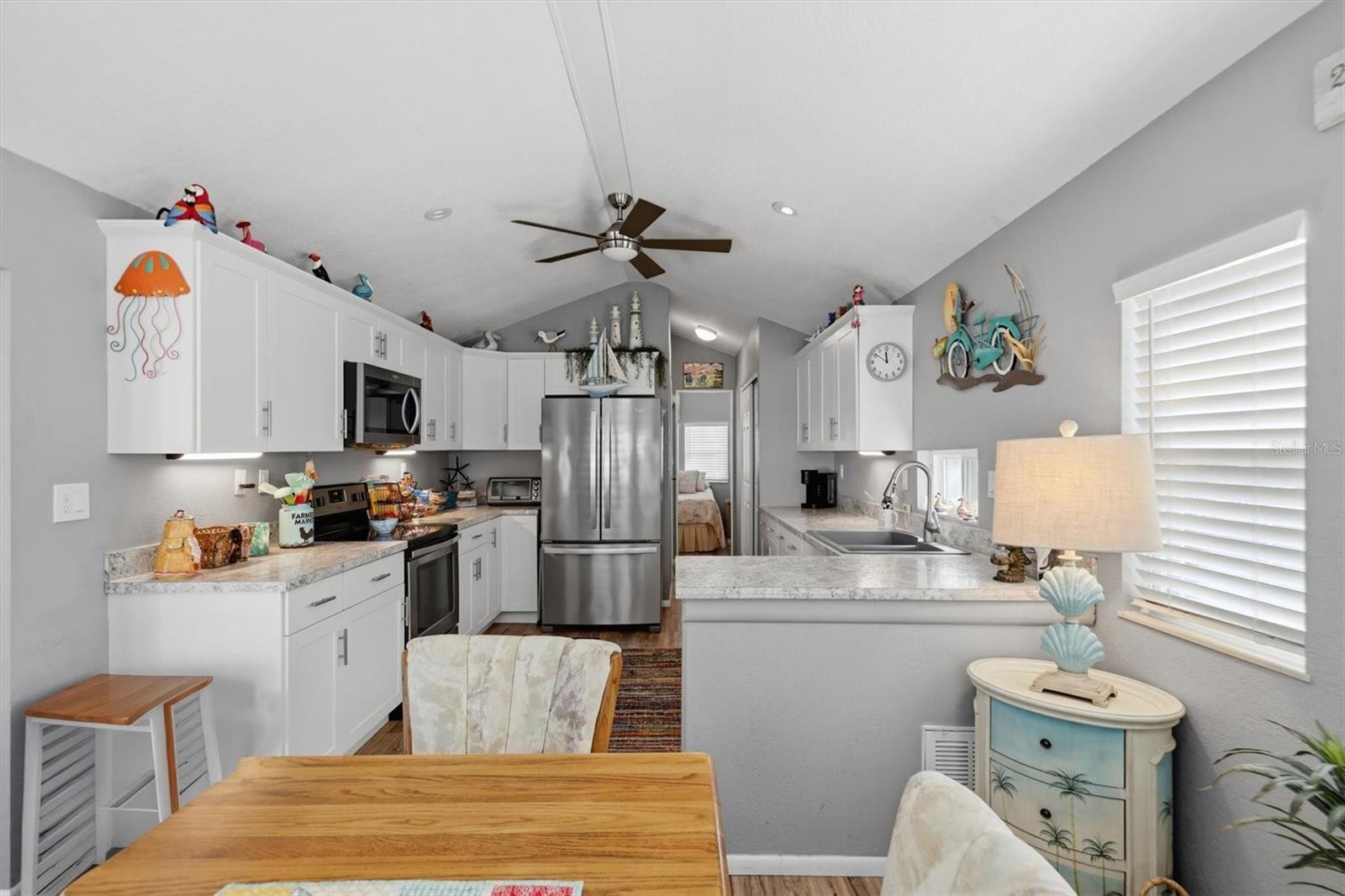 SARASOTA LAKES RV RESORT - Residential