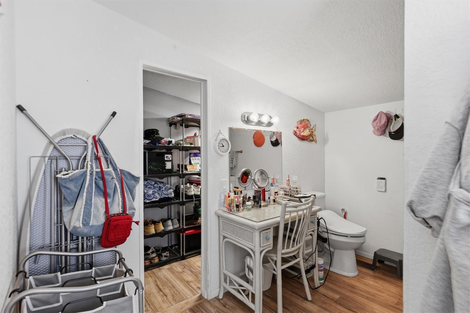 SARASOTA LAKES RV RESORT - Residential